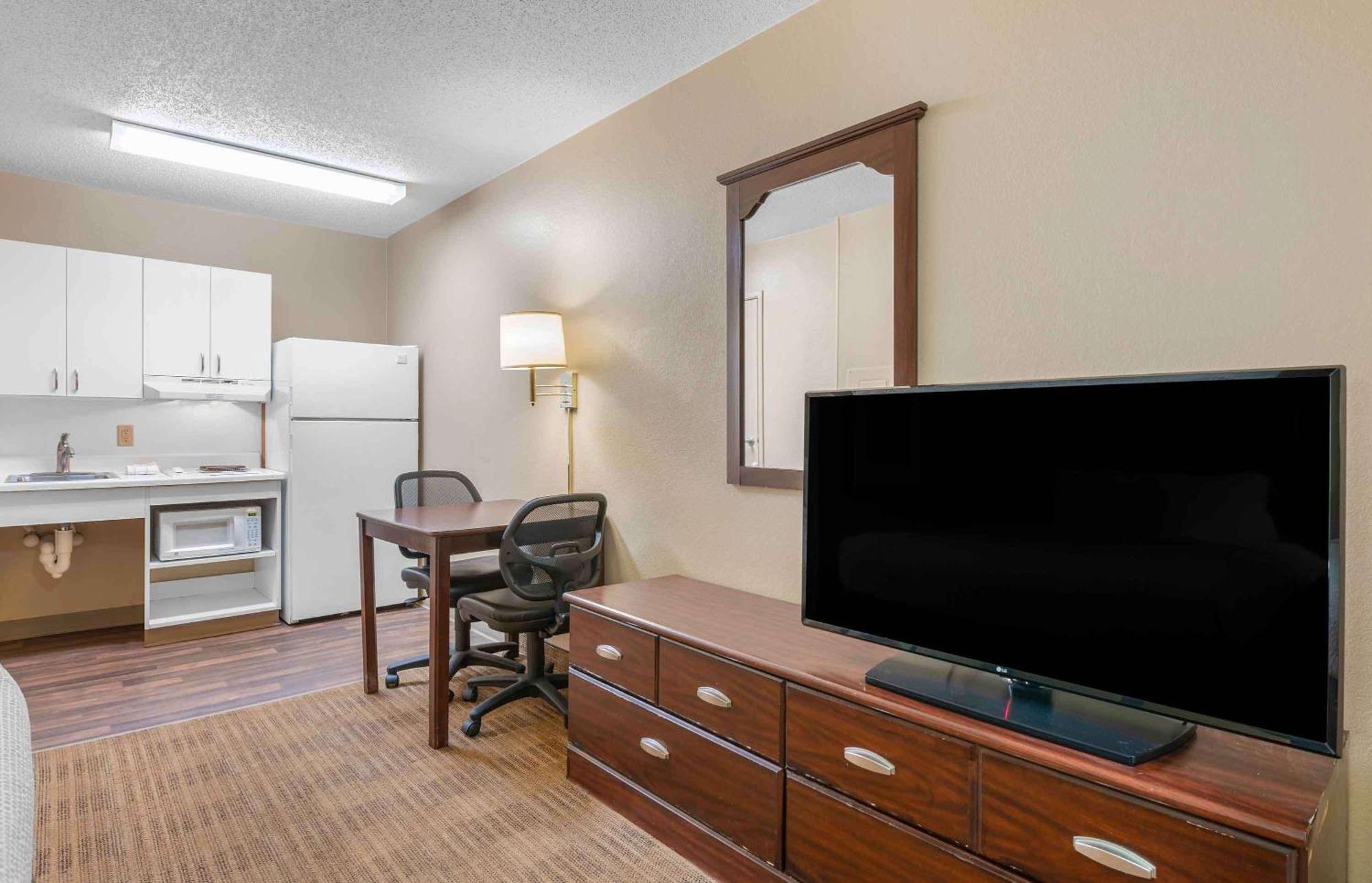 Extended America Select - - Southside - St Johns Towne Ctr 2* Jacksonville