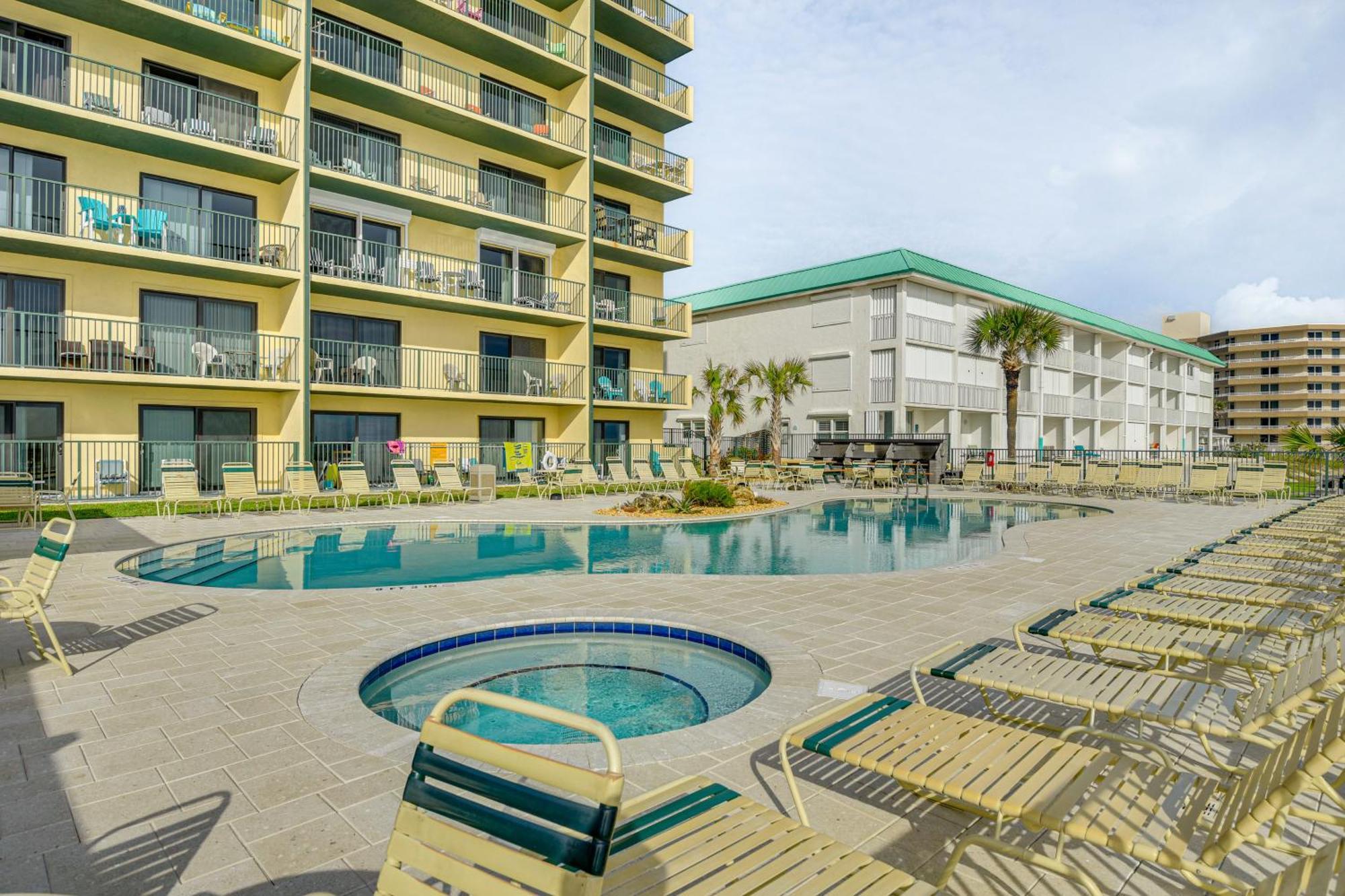 Daytona Shores With Ocean Views! Apartment