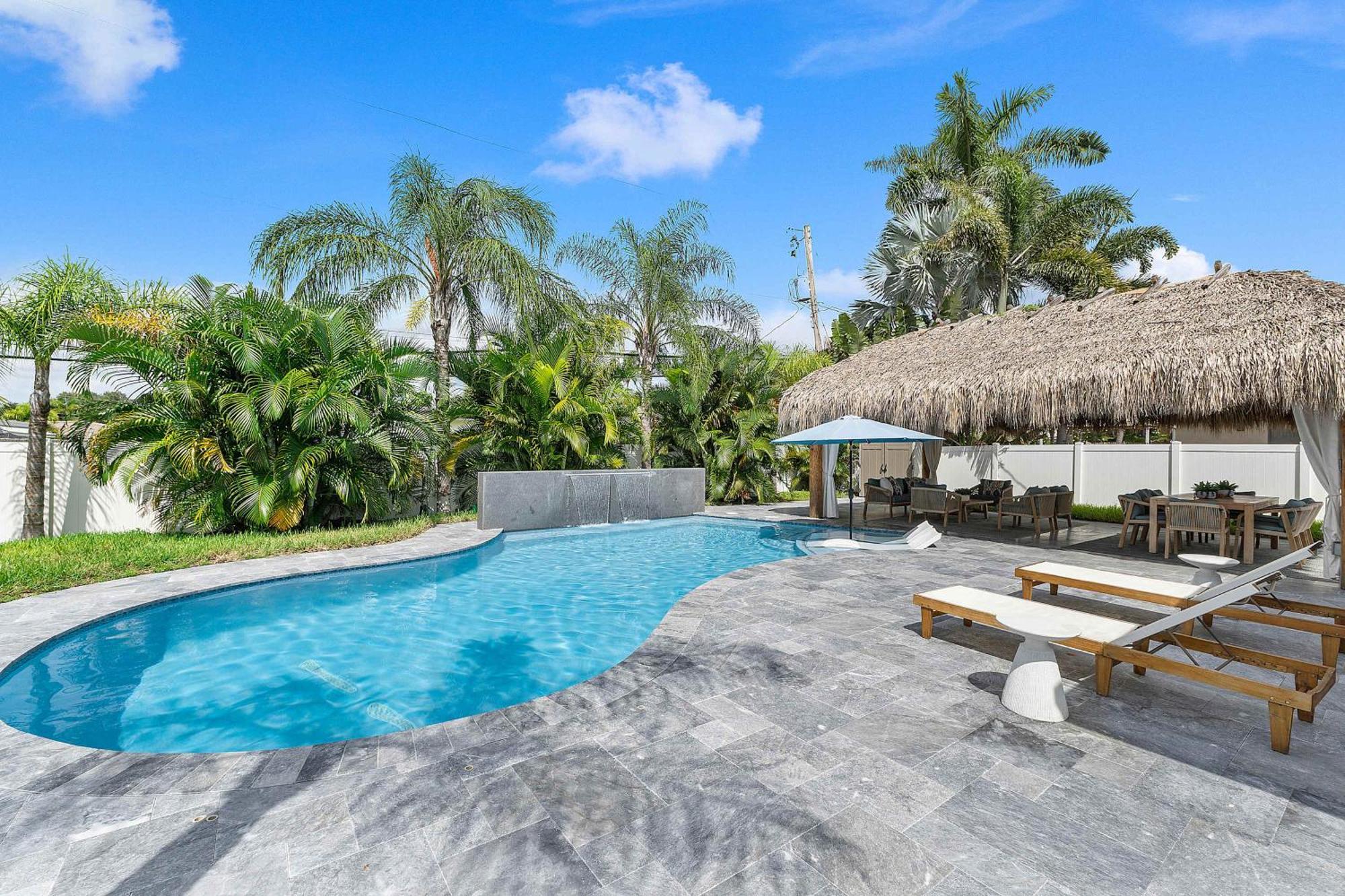 Holiday home Tiki Hut Paradise Mins To W Fire Pit *