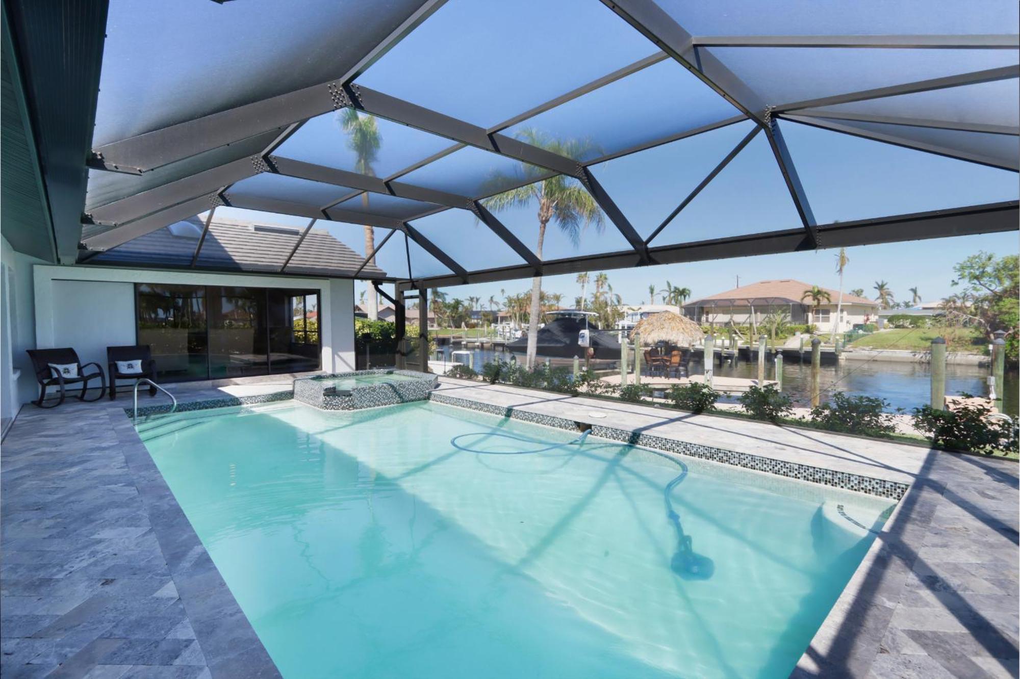 Holiday home Boat Dock, Luxurious Pool, Gorgeous - Escape To The Cape Cape Coral