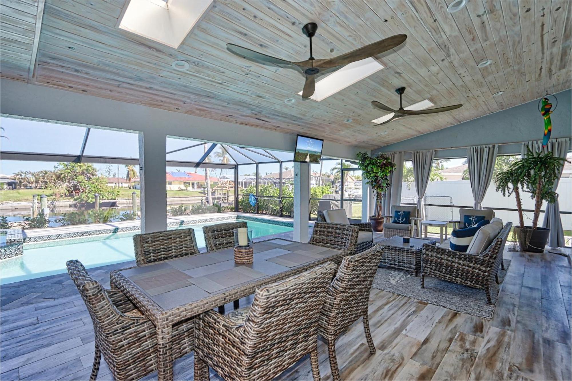 Holiday home Boat Dock, Luxurious Pool, Gorgeous - Escape To The Cape Cape Coral