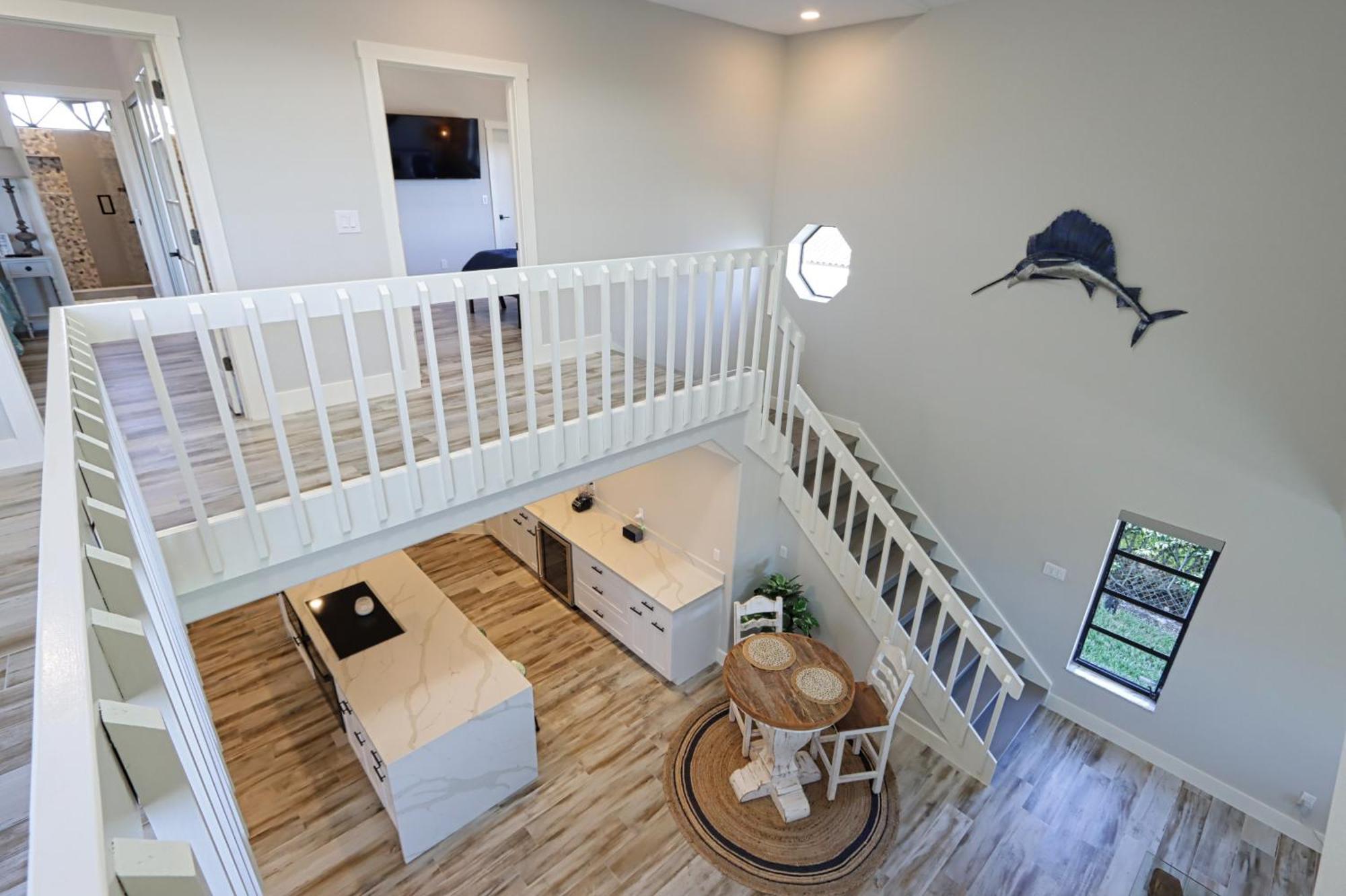 Boat Dock, Luxurious Pool, Gorgeous - Escape To The Cape Cape Coral