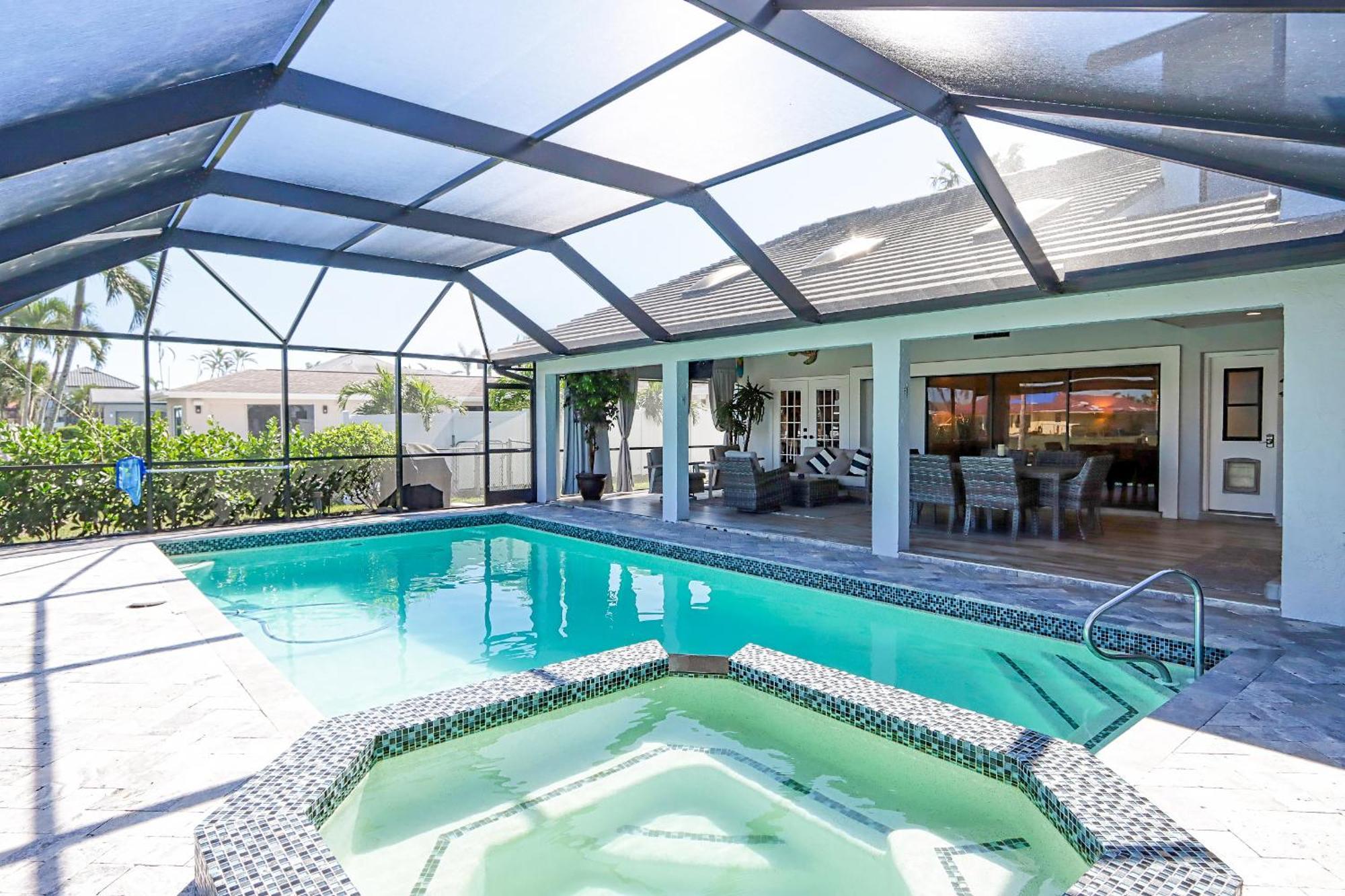 Holiday home Boat Dock, Luxurious Pool, Gorgeous - Escape To The Cape