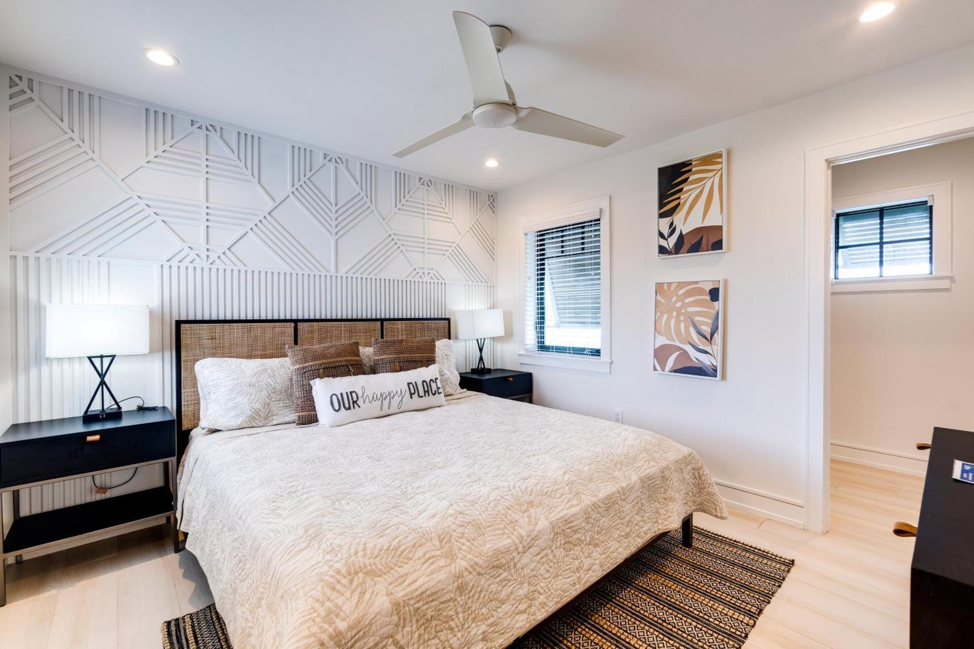 Holiday home Swanky Bubbles, 9 Beds, 11 Bathrooms, Pet-friendly With A Rooftop Deck And Steps Away To The Beach!