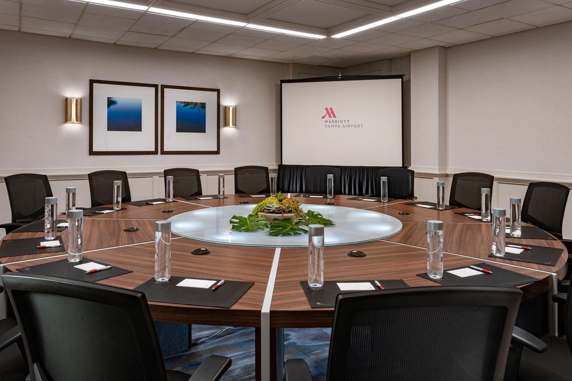 Airport Marriott Hotel