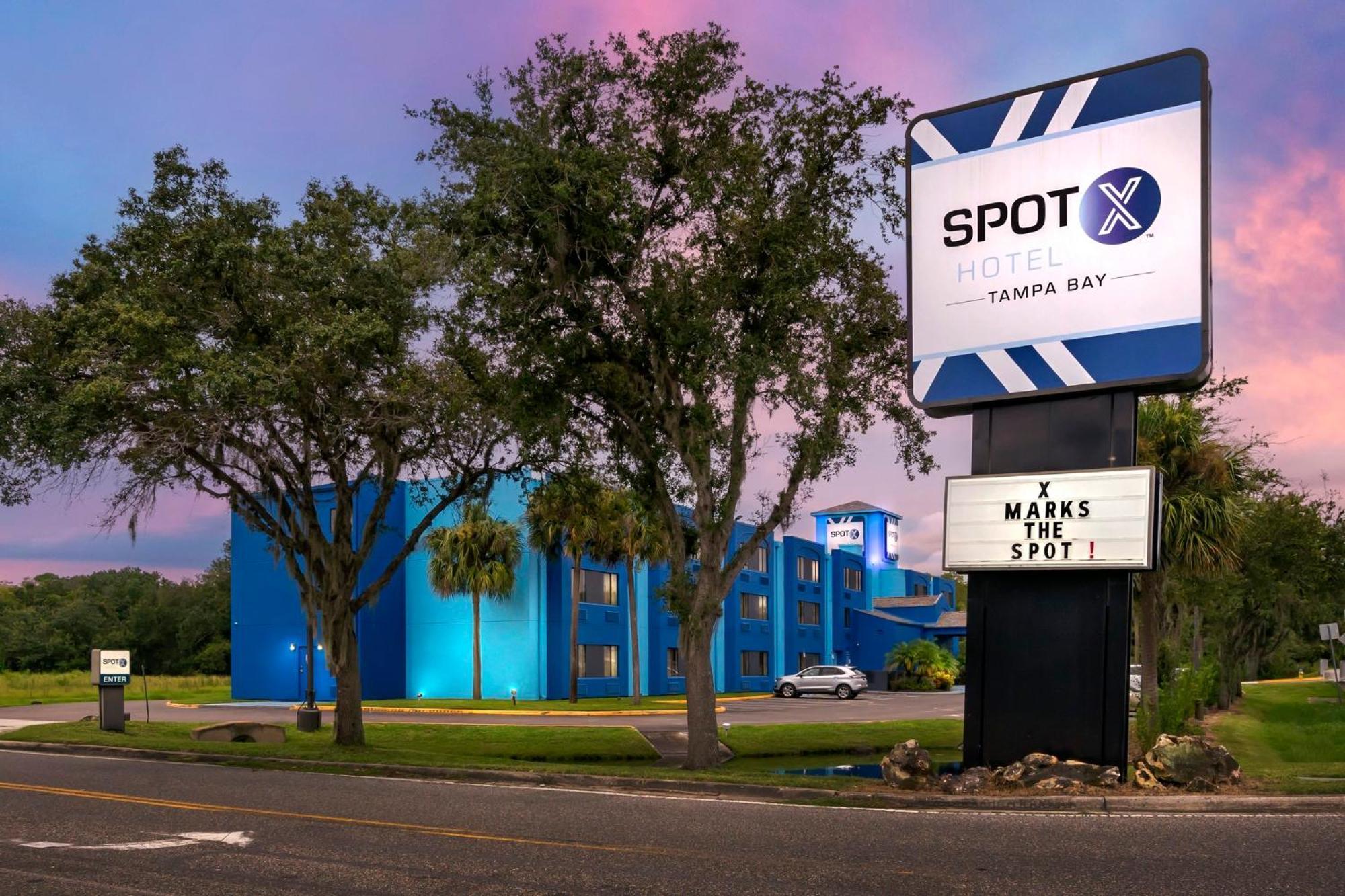 Spot X Tampa - By The Red Collection Hotel Wesley Chapel