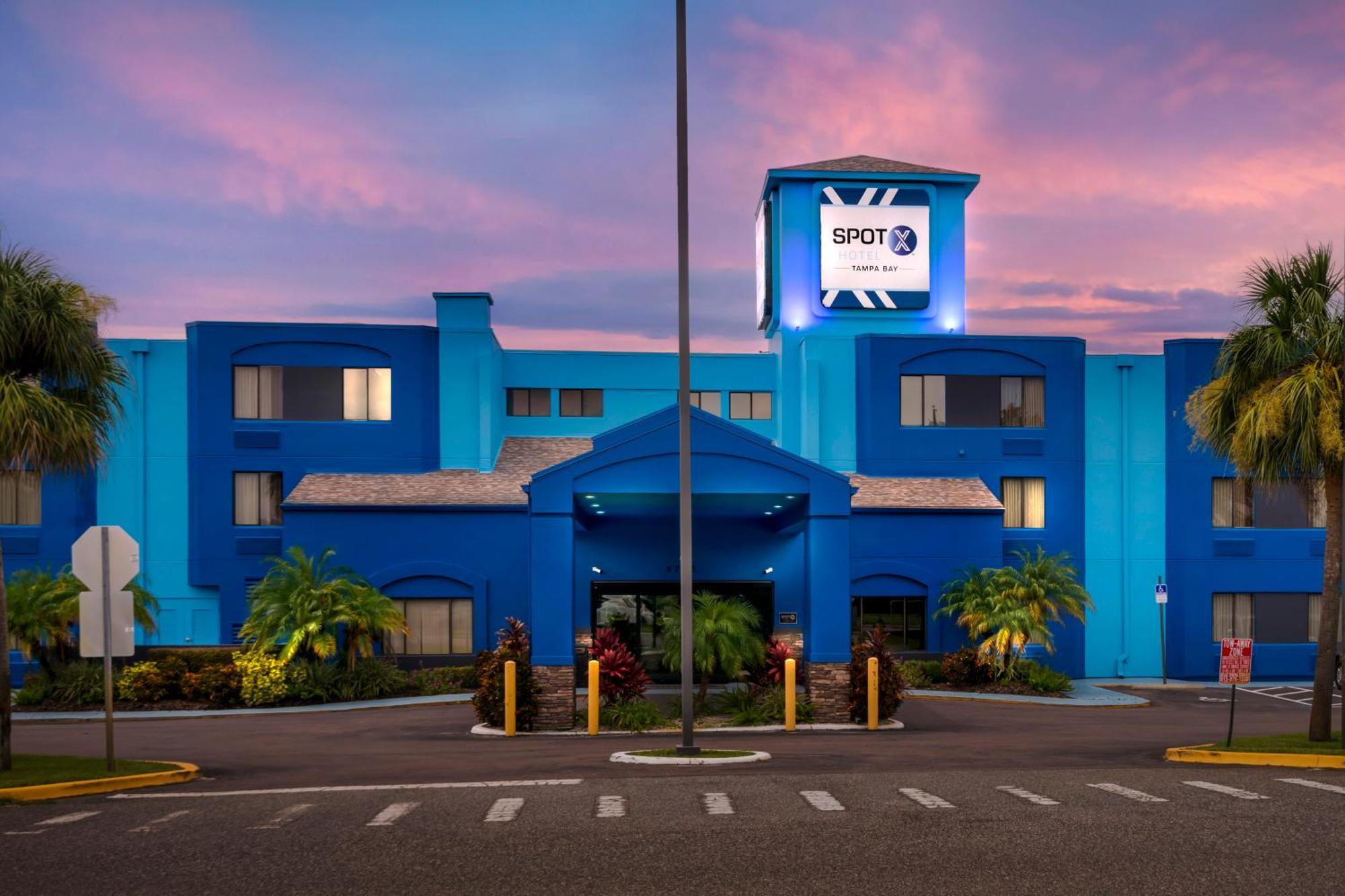 Spot X Tampa - By The Red Collection Hotel 3*