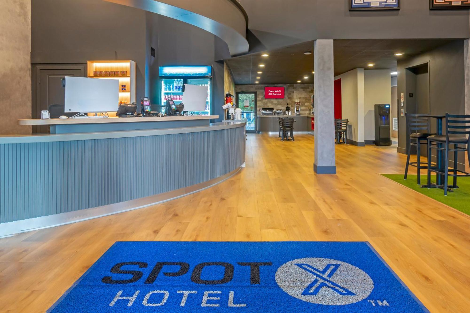 Spot X Tampa - By The Red Collection Hotel Wesley Chapel