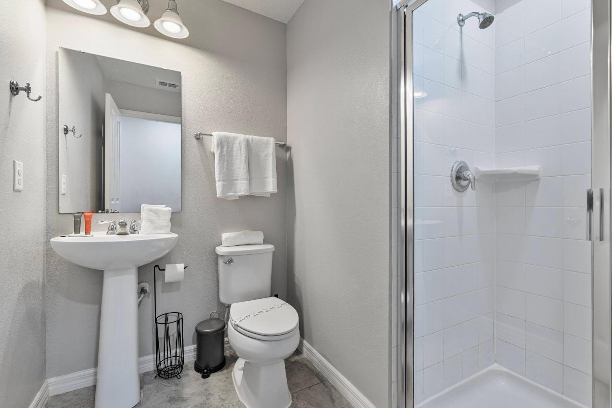 Cozy 4 Bedrooms Tranquility 8 Miles From Disney * Kissimmee