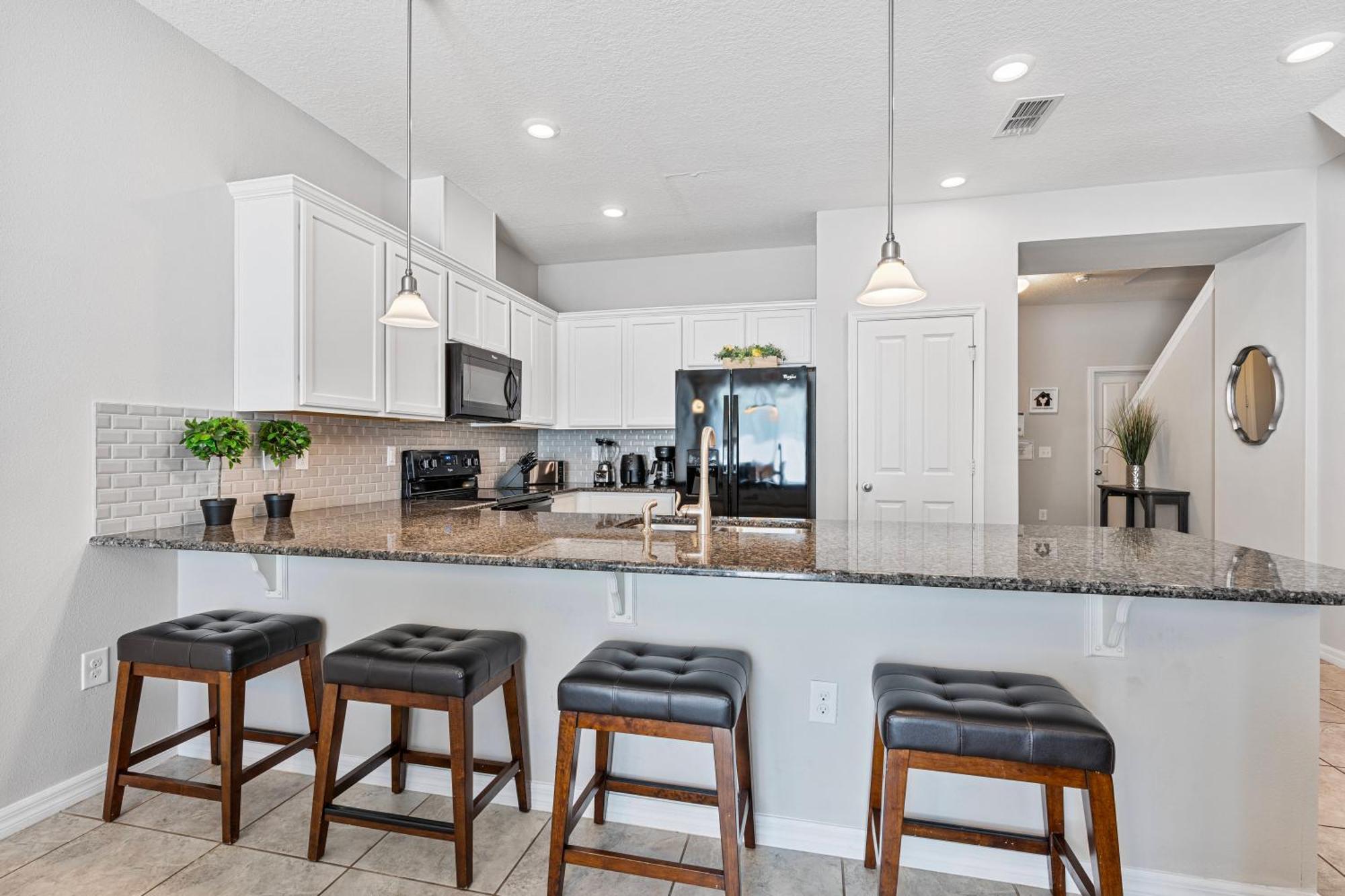 Cozy 4 Bedrooms Tranquility 8 Miles From Disney *