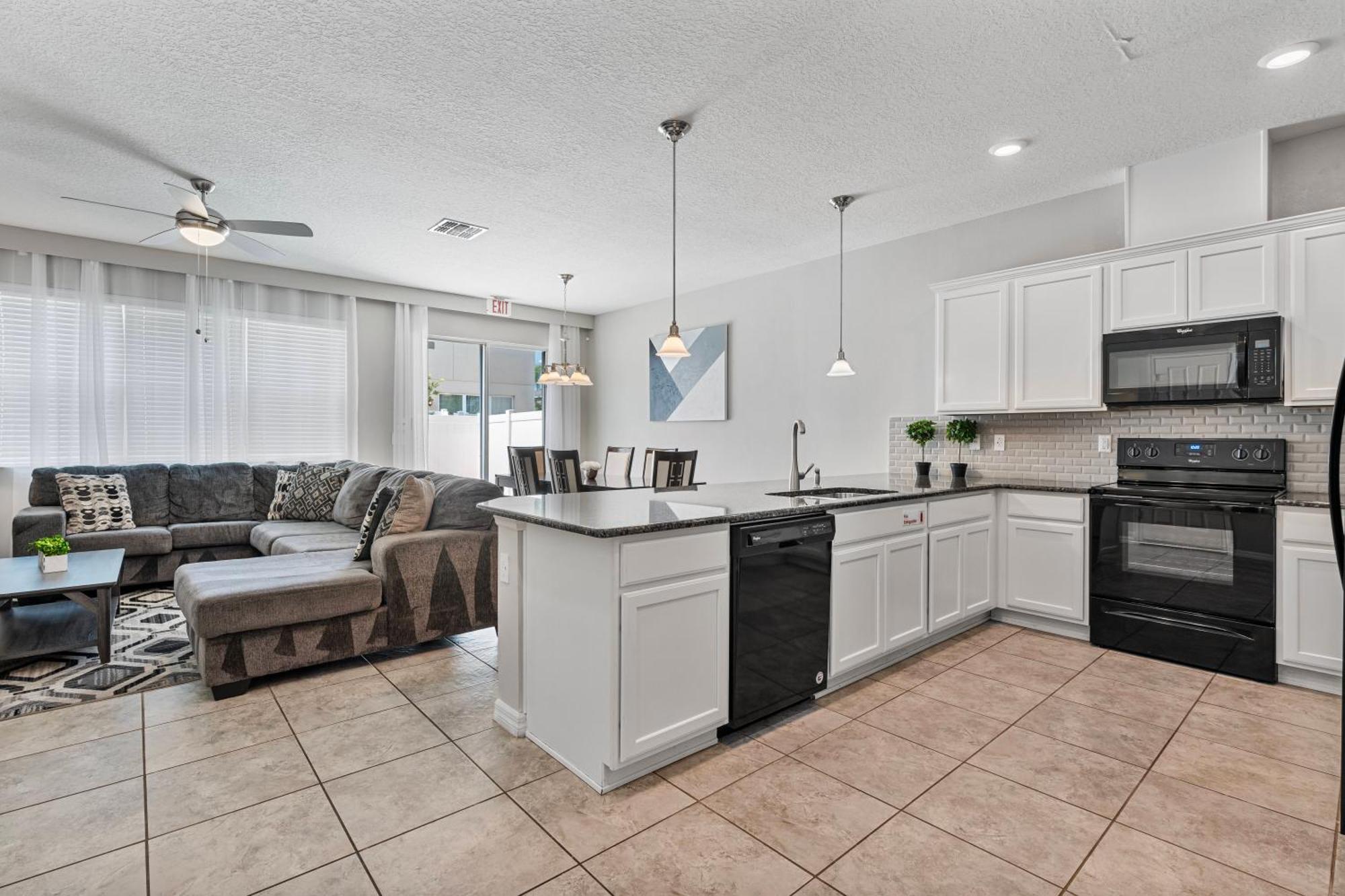 Cozy 4 Bedrooms Tranquility 8 Miles From Disney Kissimmee