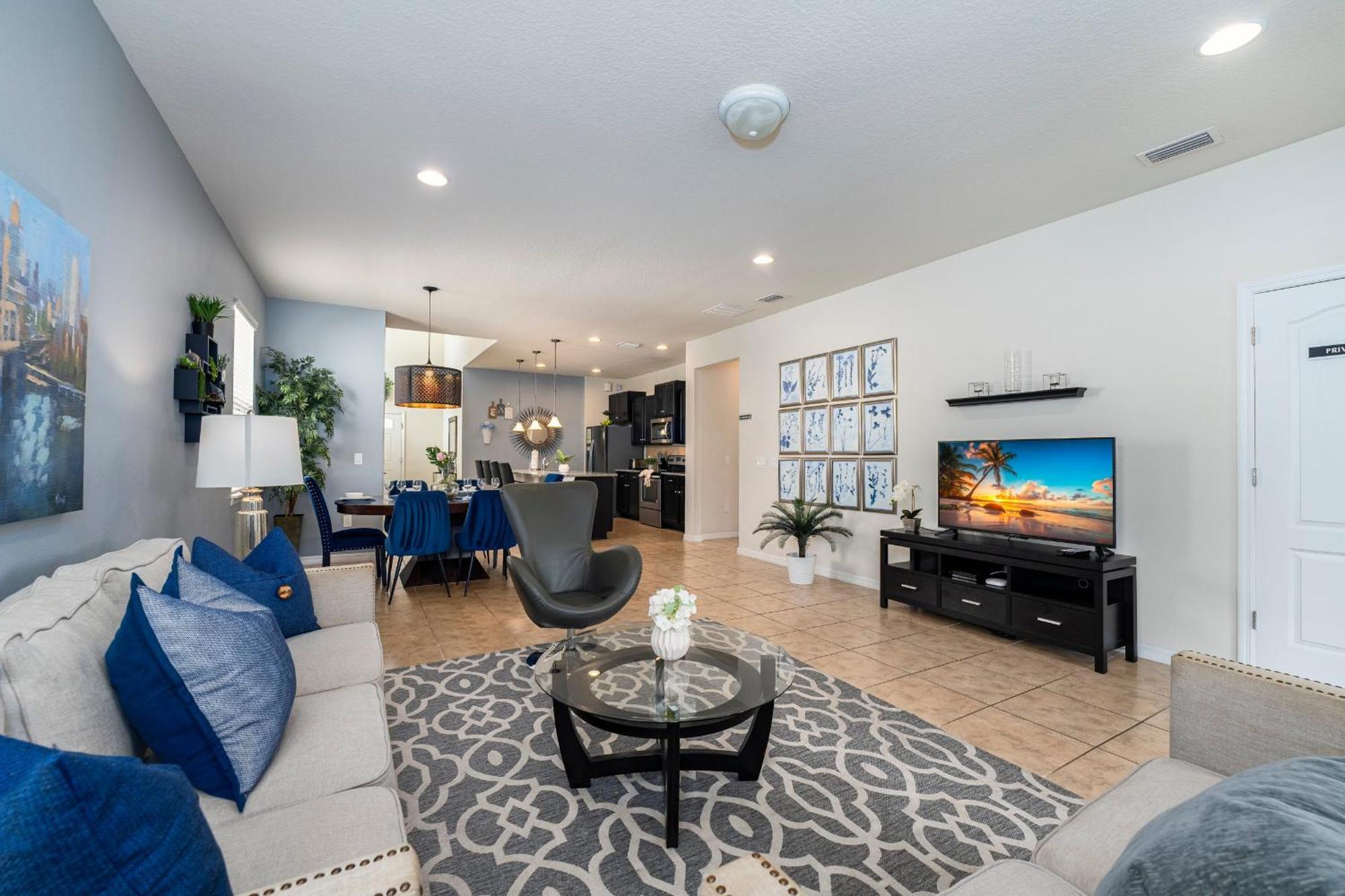 Windsor Westside Gem! Themed With Game Holiday home *