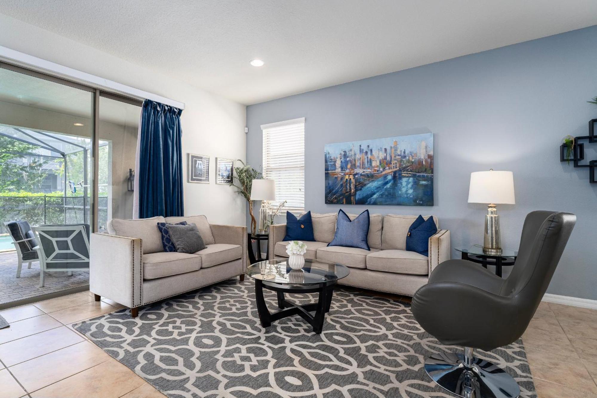 Windsor Westside Gem! Themed With Game Holiday home *