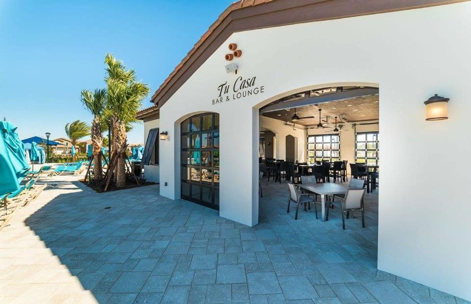 Windsor Westside Gem! Themed With Game Holiday home