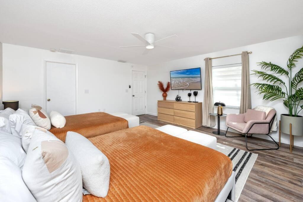 New! - Incredible With Private Heated Pool