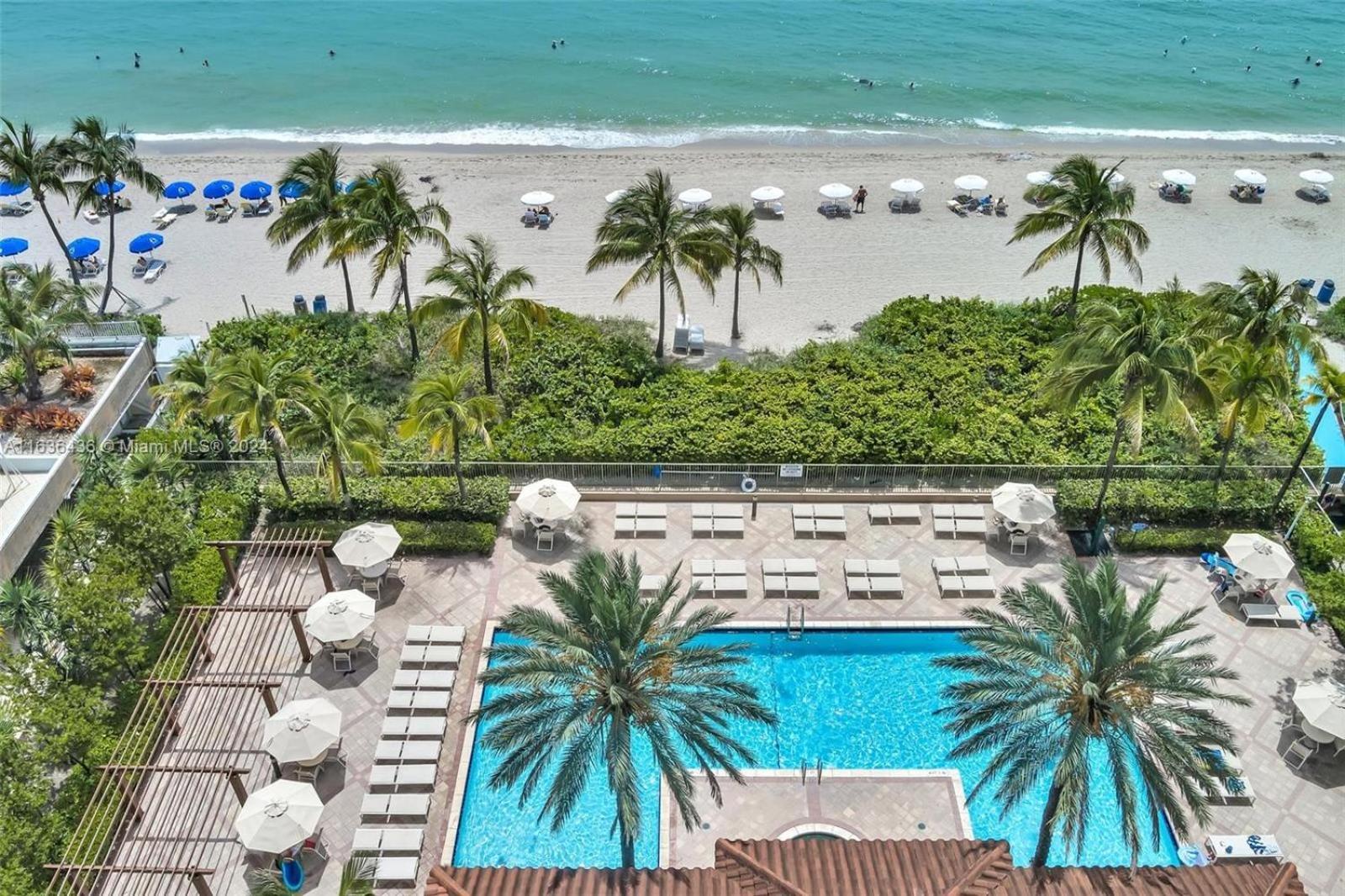 Apartment Bayside Townhome - Private Access, Pool And Hot Tub, Free Parking Hallandale Beach