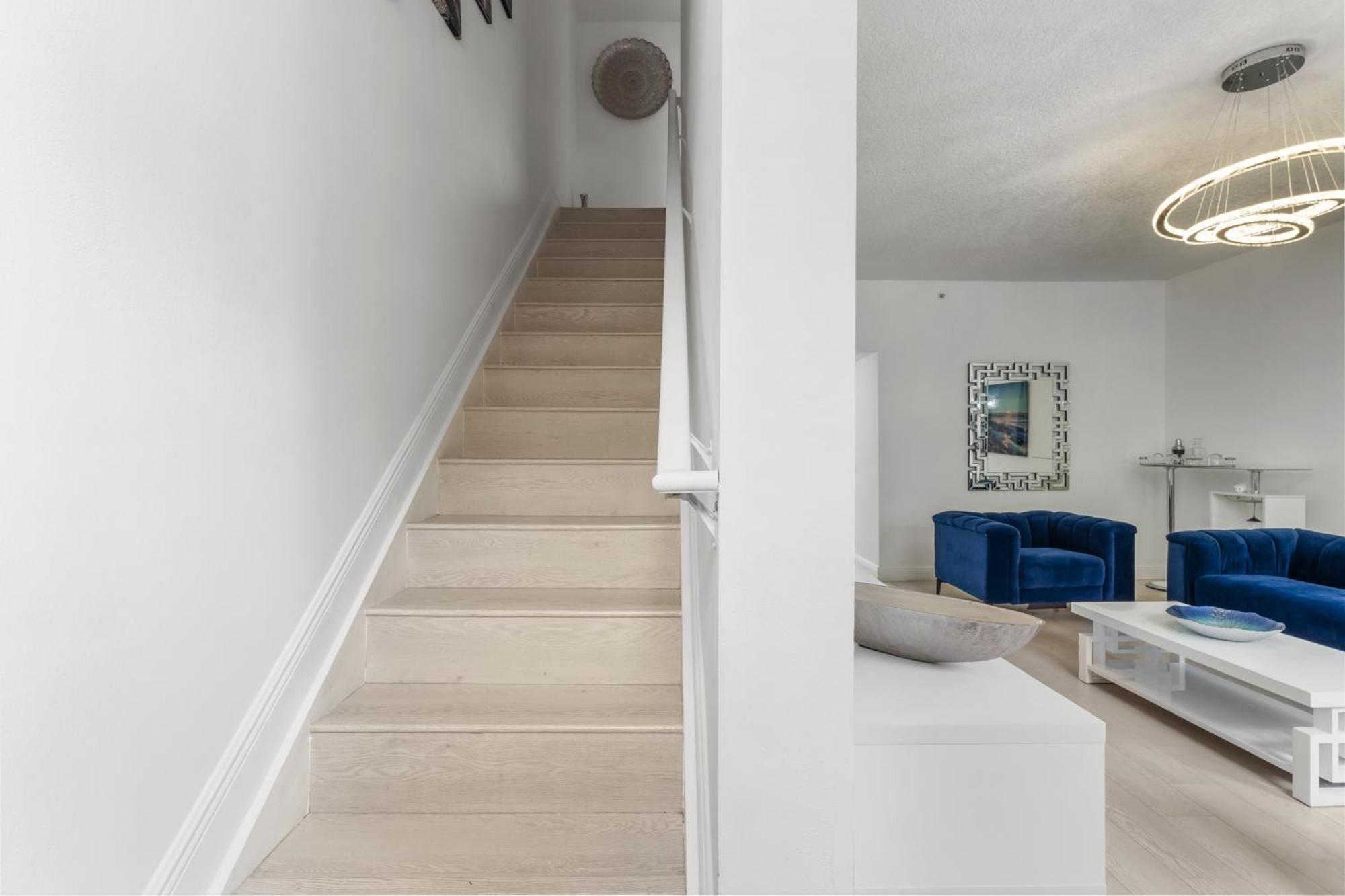 Bayside Townhome - Private Access, Pool And Hot Tub, Free Parking Apartment Hallandale Beach
