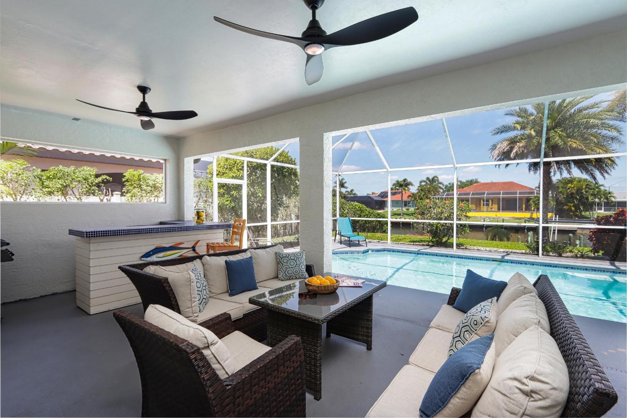 Holiday home Charming Waterfront Vacation With Fabulous Views And Easy Access To The Caloosahatchee River