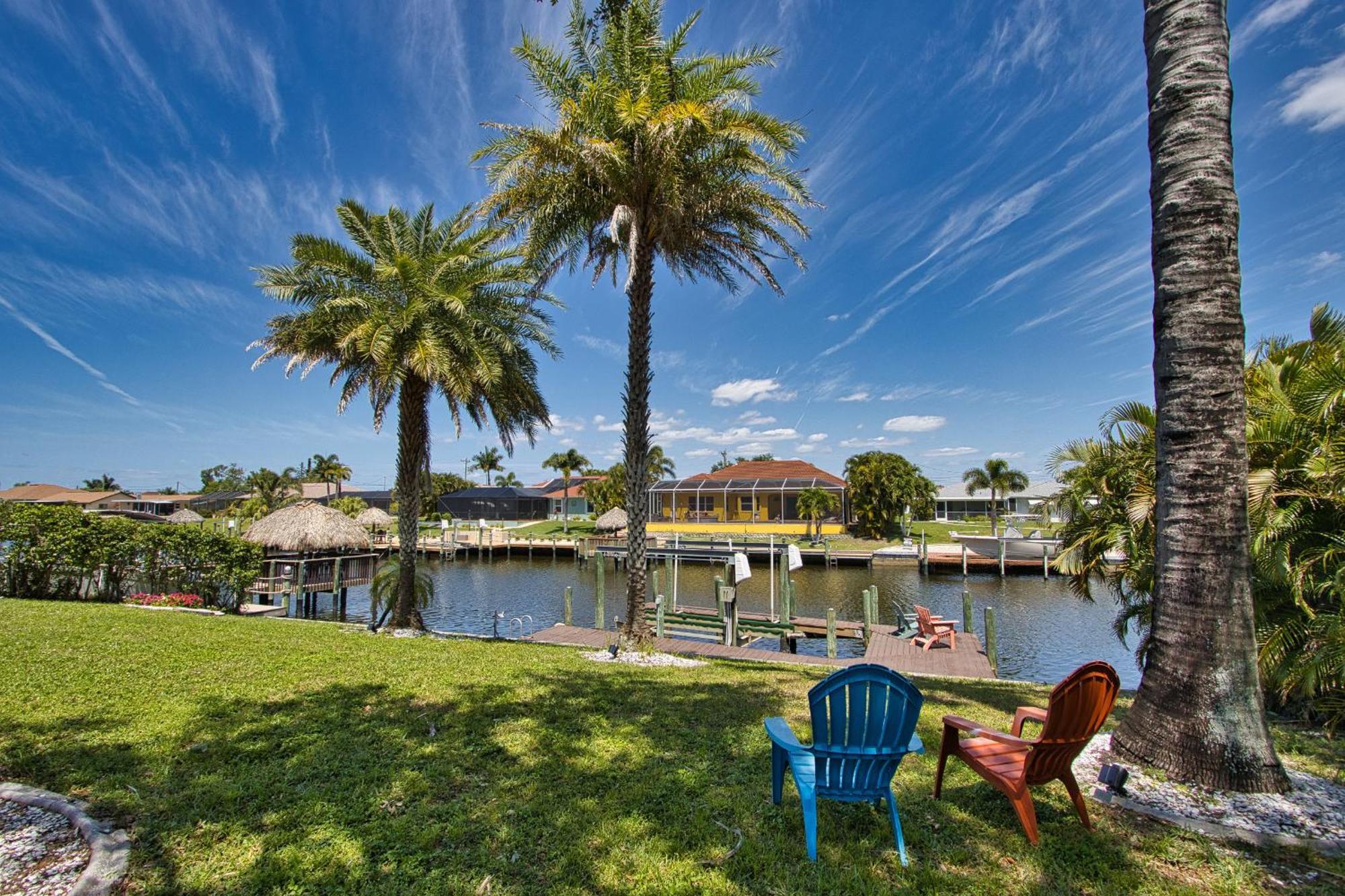 Charming Waterfront Vacation With Fabulous Views And Easy Access To The Caloosahatchee River Cape Coral