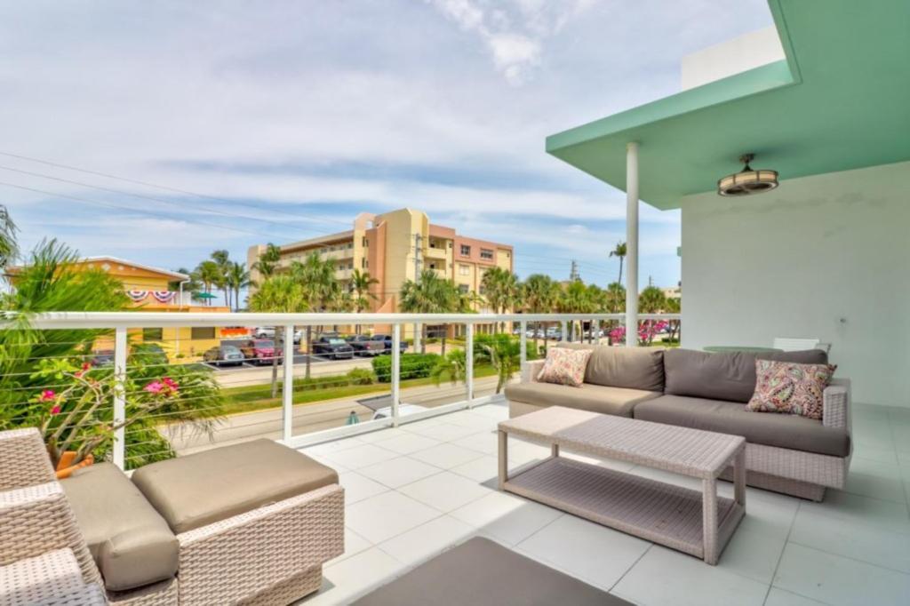 Sea Spray Inn 2*