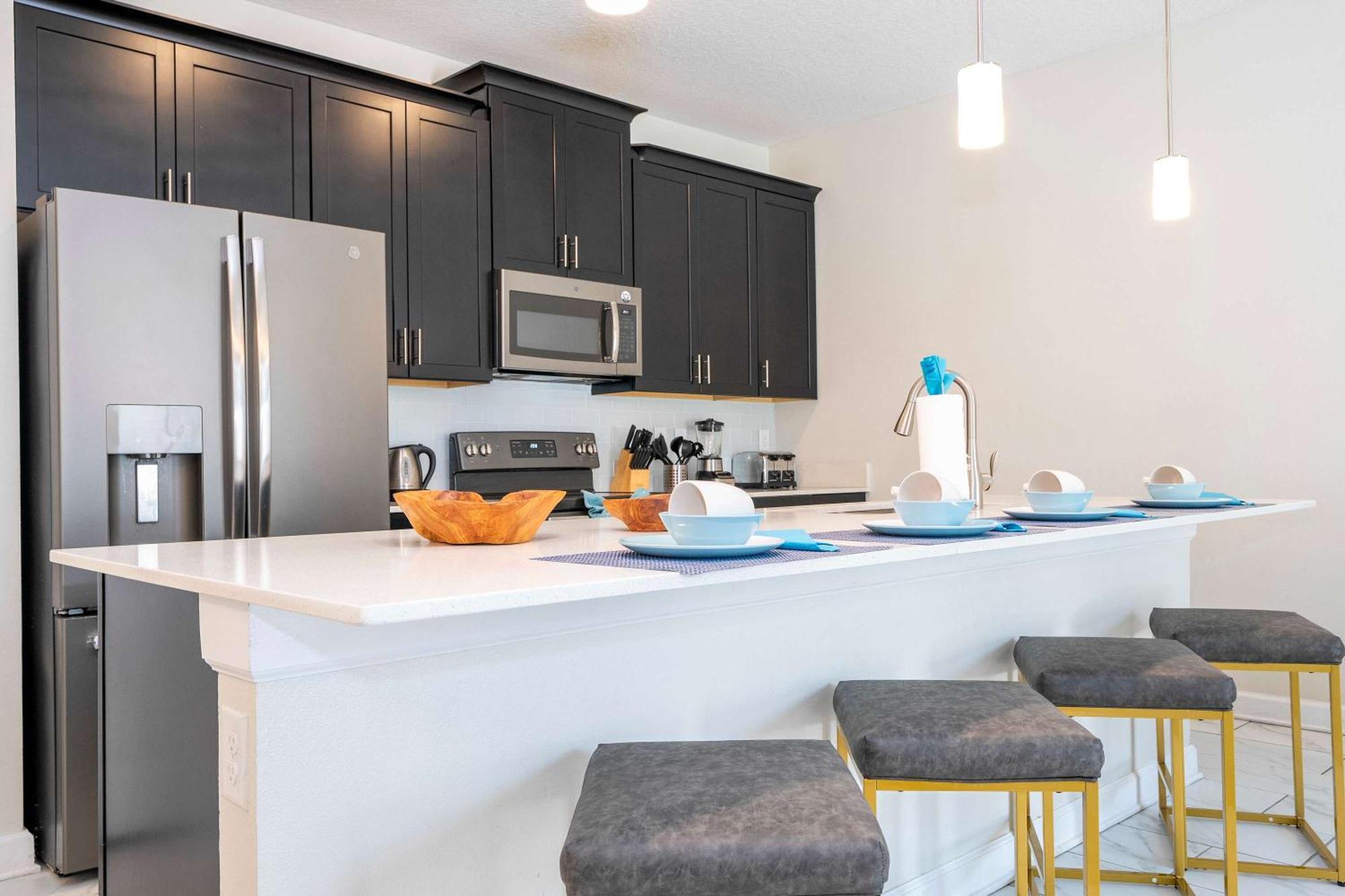 Srunning 4bd With Pool At Storey 4821