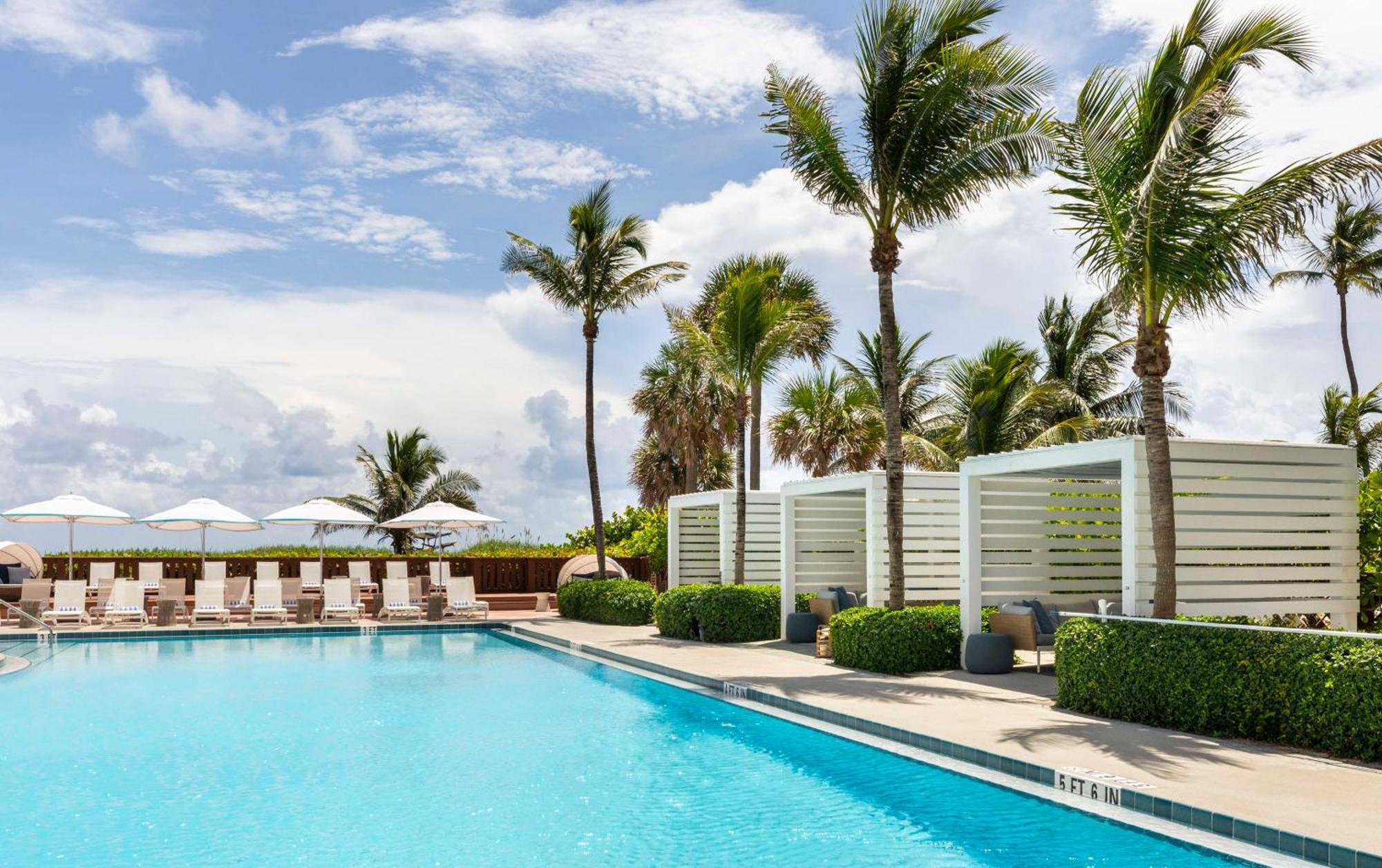 The Singer Oceanfront Resort, Curio Collection By Hilton Resort 4*