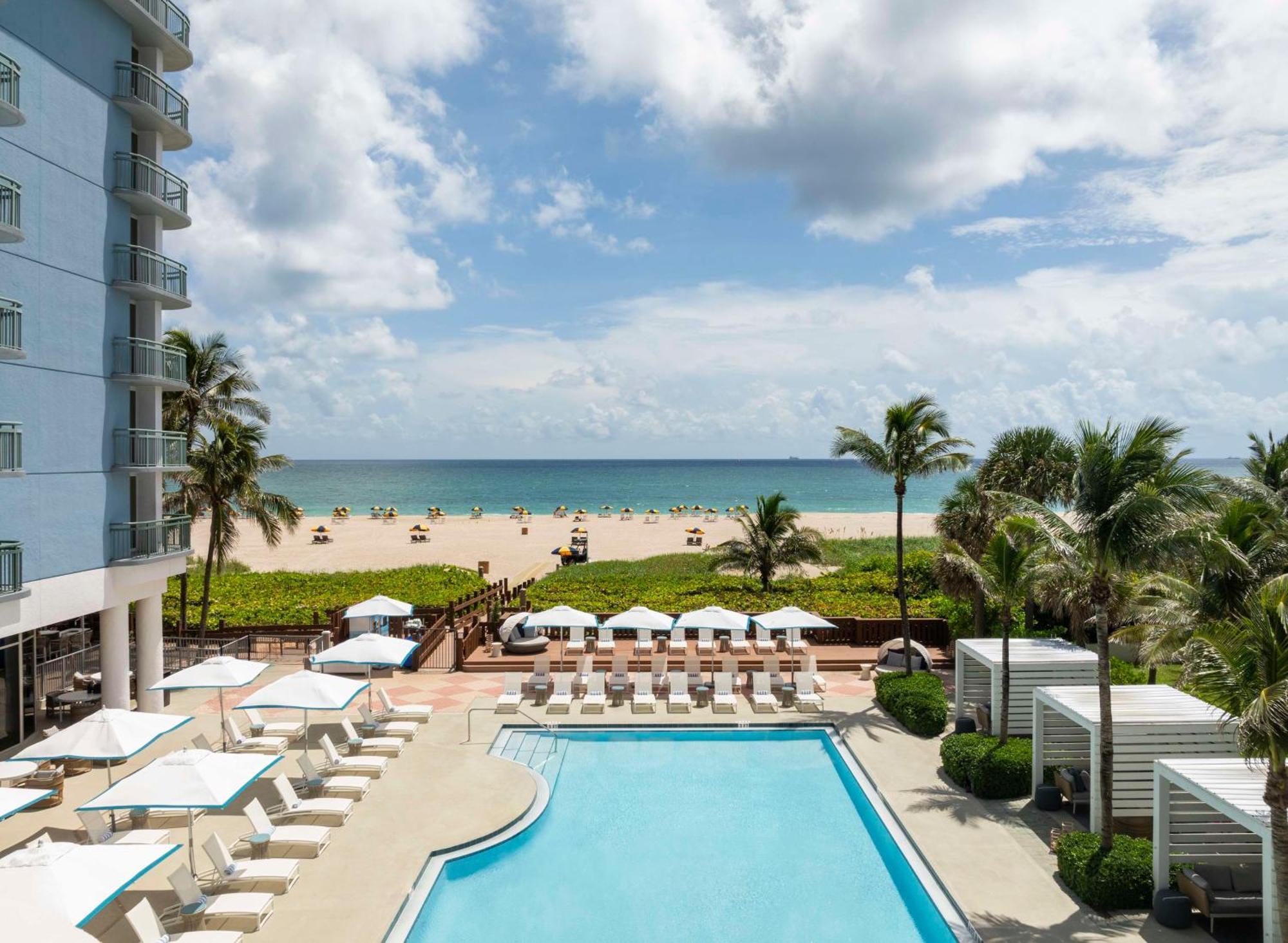 Resort The Singer Oceanfront Resort, Curio Collection By Hilton 4*
