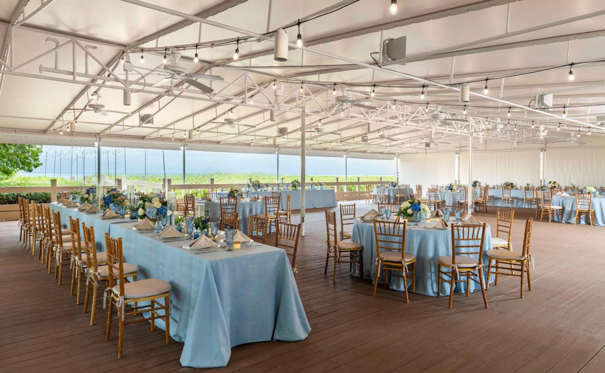 The Singer Oceanfront Resort, Curio Collection By Hilton 4*