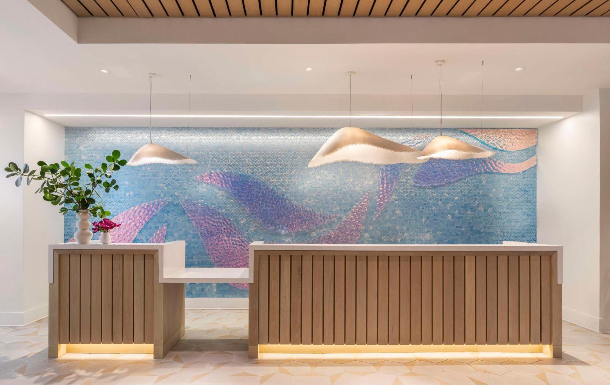 The Singer Oceanfront Resort, Curio Collection By Hilton Riviera Beach