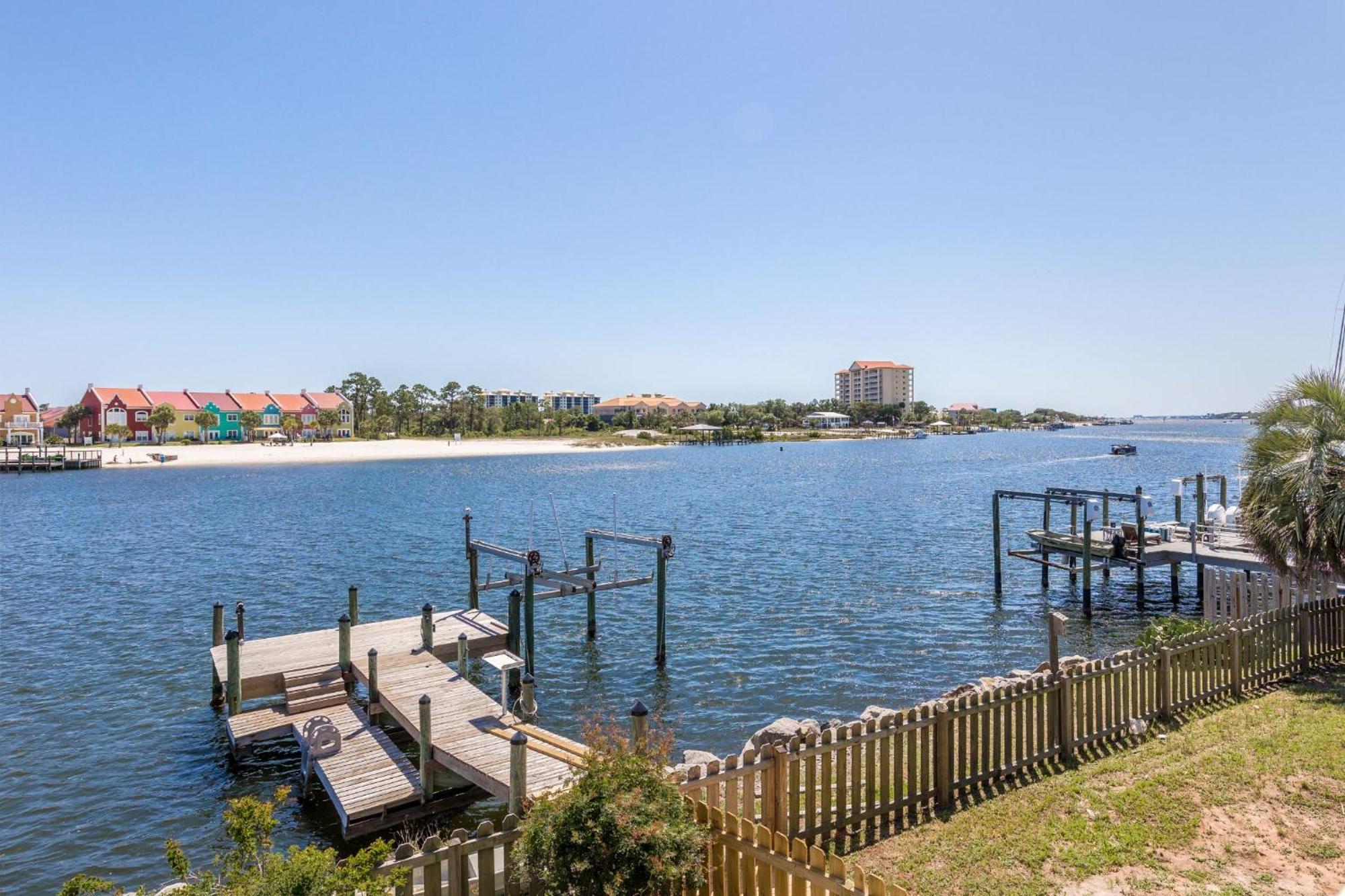 Villa On The Canal At Splash In The Private Pool And Relax By The Canal Perdido Key