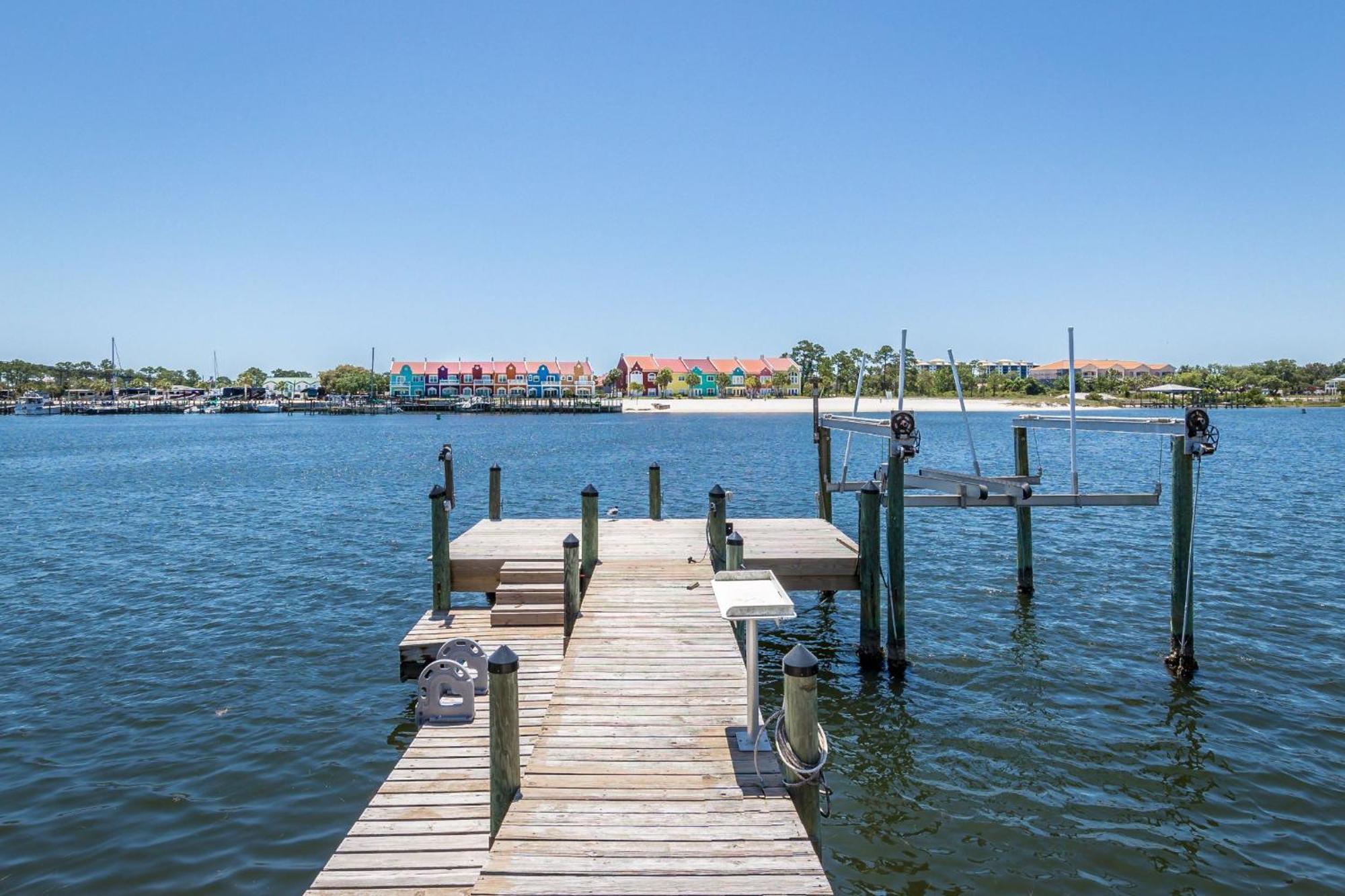 Villa On The Canal At Splash In The Private Pool And Relax By The Canal Perdido Key
