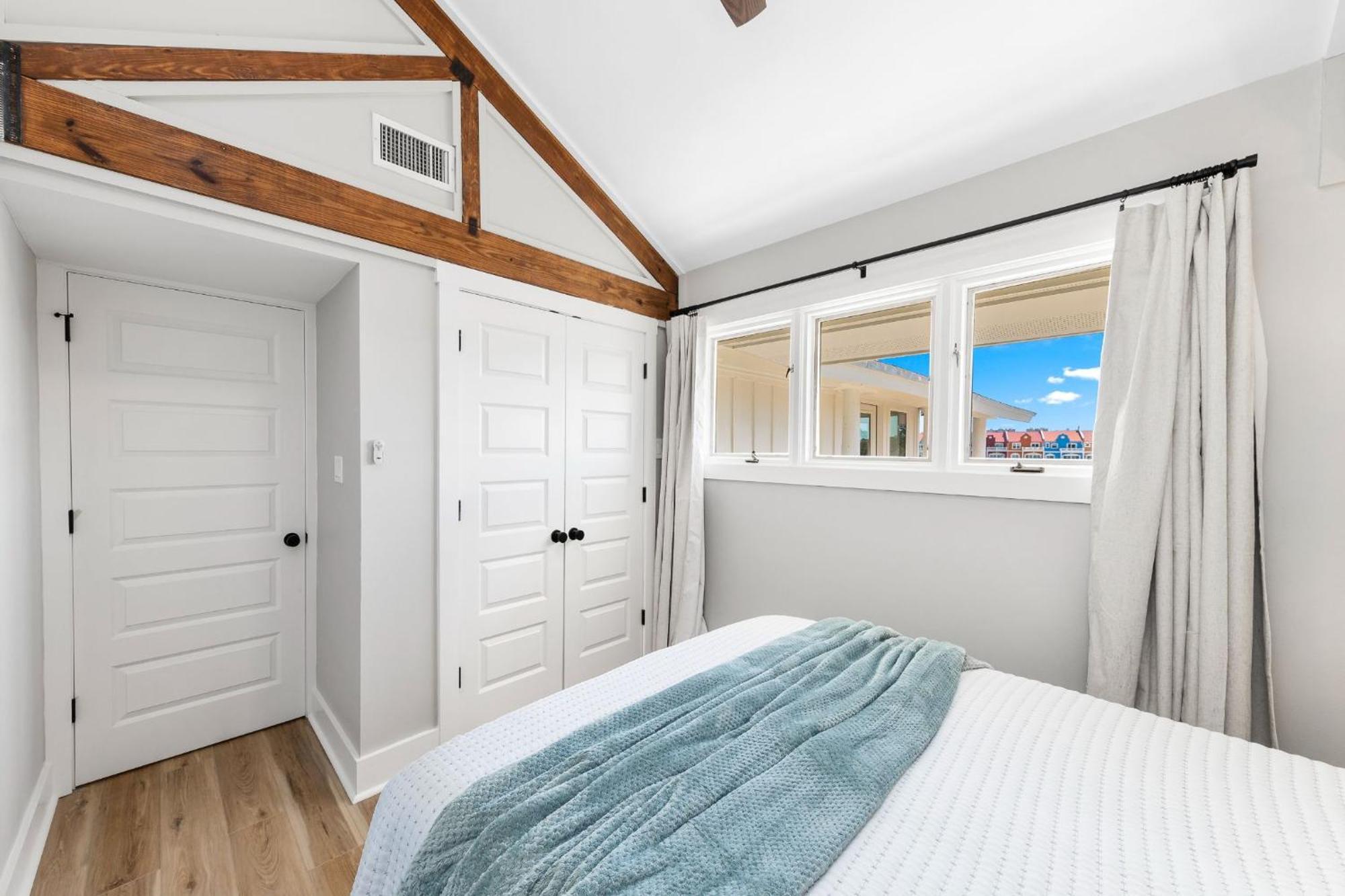 Villa On The Canal At Splash In The Private Pool And Relax By The Canal Perdido Key