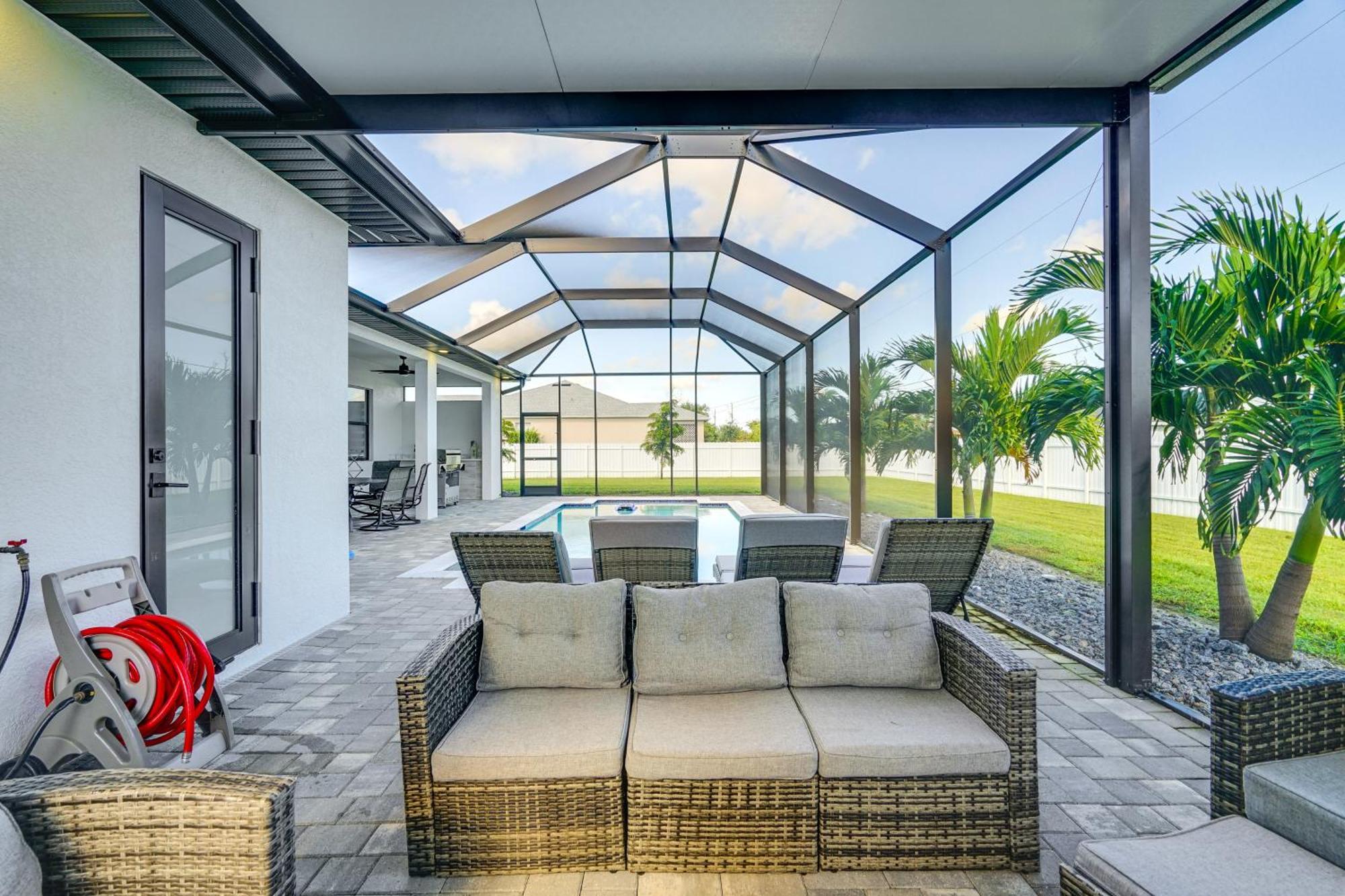 Holiday home Escape Furnished Lanai And Private Pool! Cape Coral