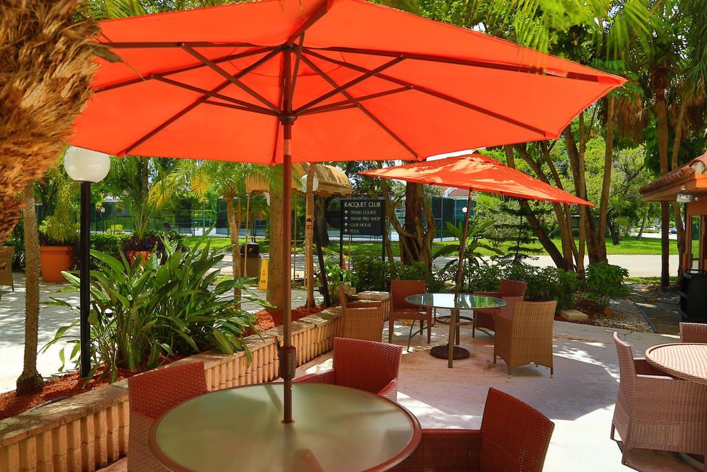 Chateau Mar Golf Resort, Trademark Collection By Wyndham 4*