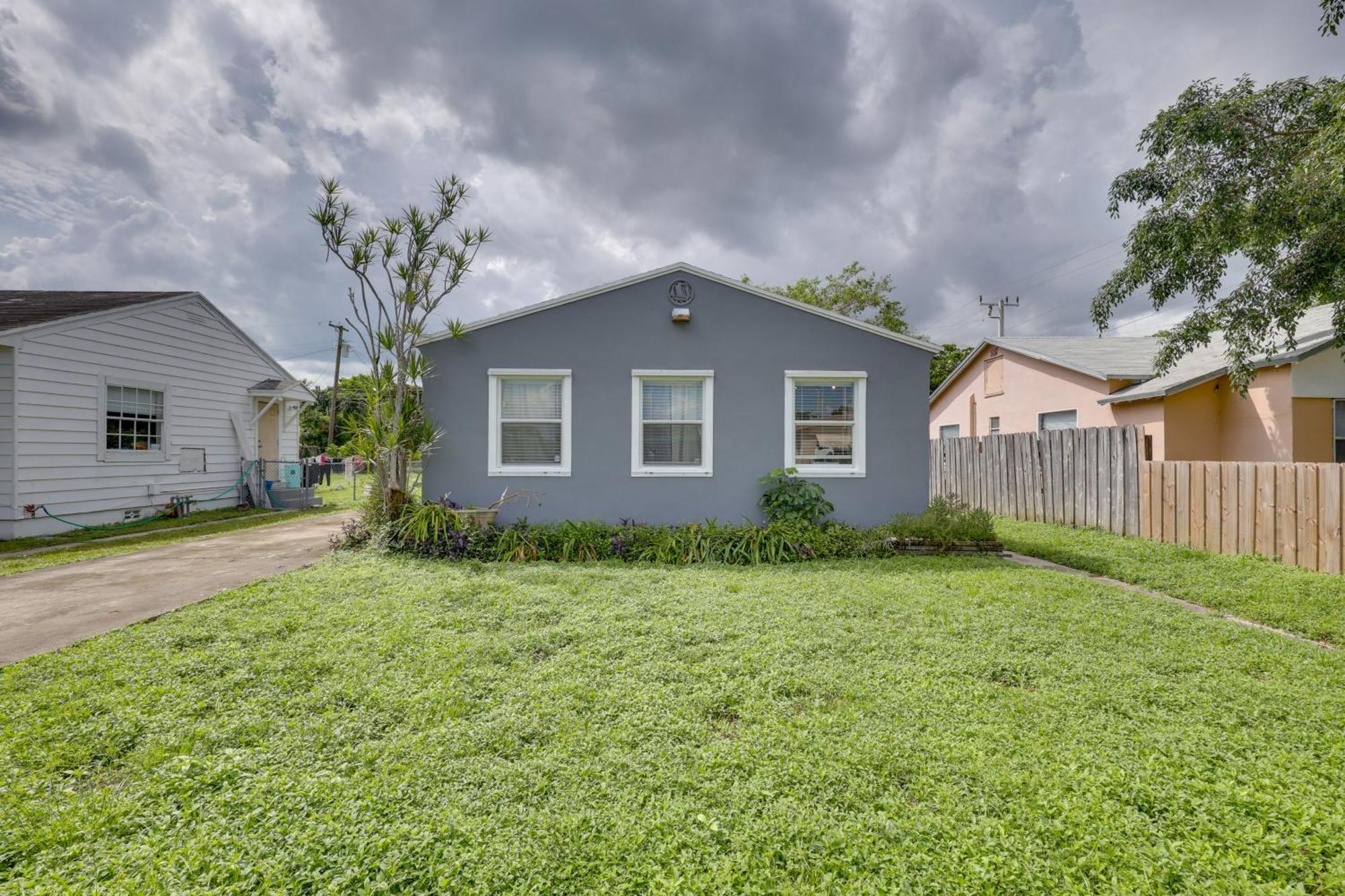 3 Mi To Quaint With Patio In * Hollywood