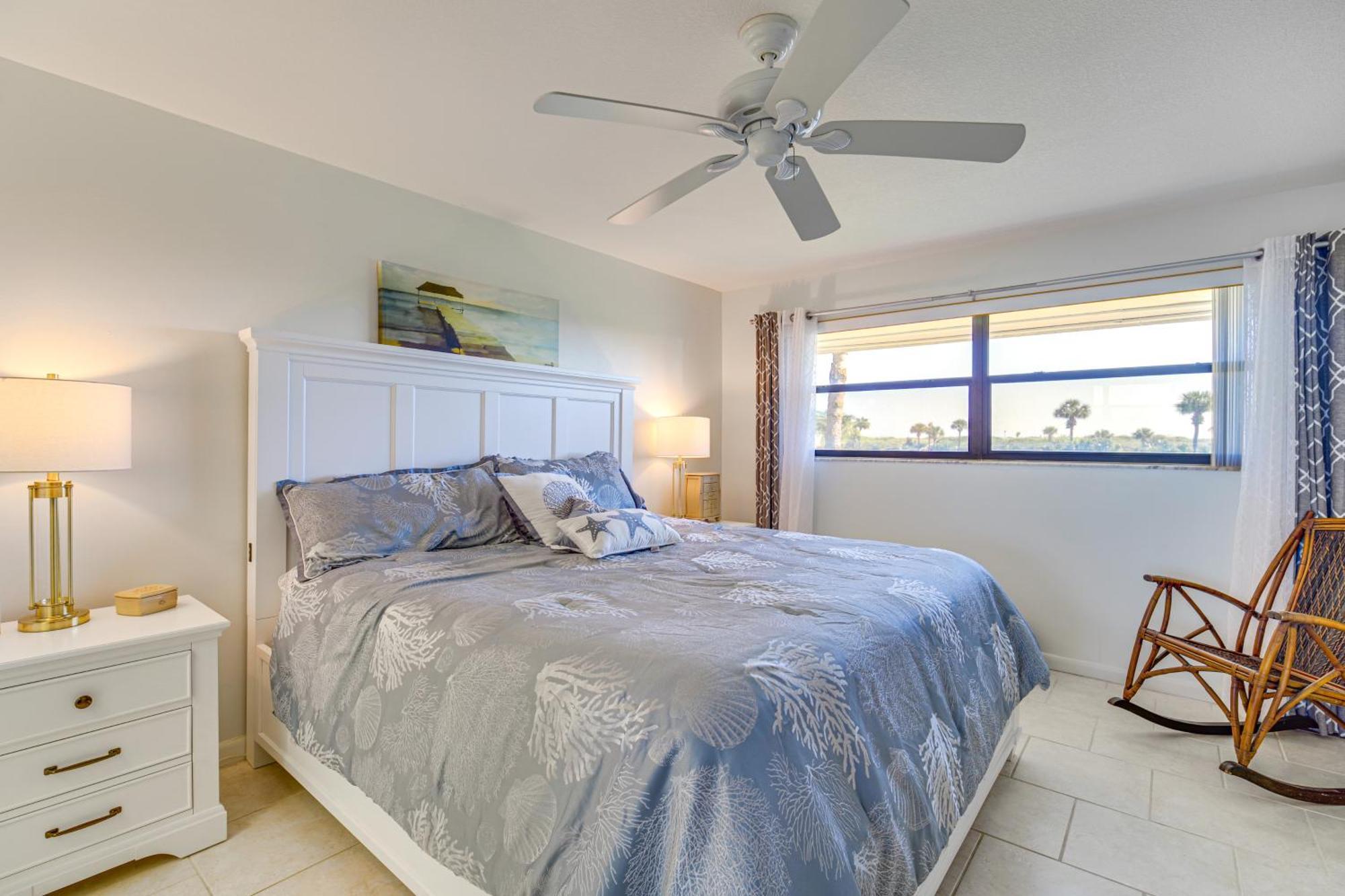 Apartment 2 Mi To Pierce Jetty Coastal Florida *