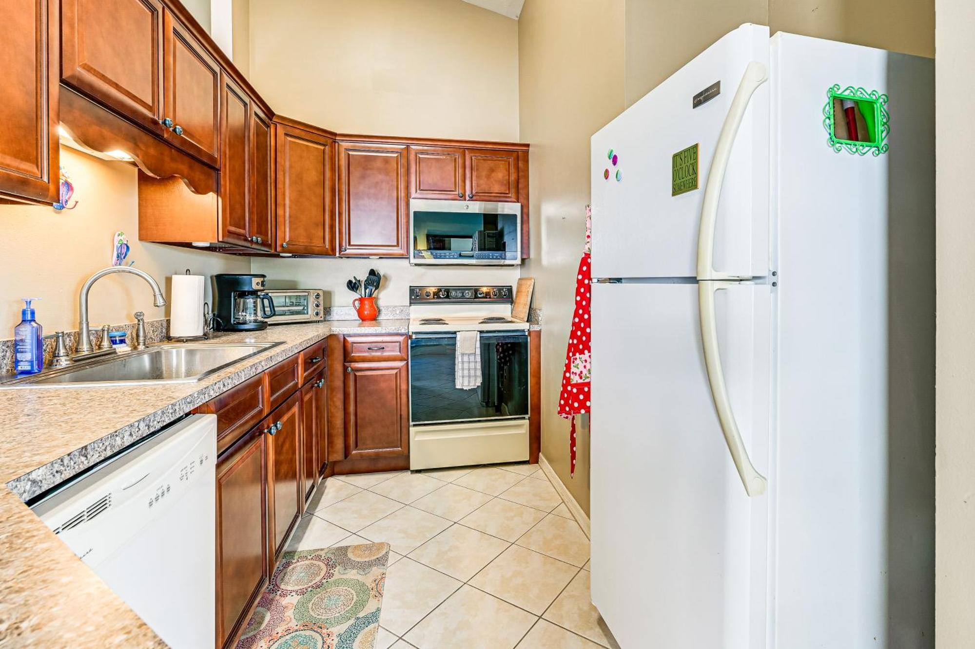 Sunny Canal-view With Lanai In Sebring! Sebring