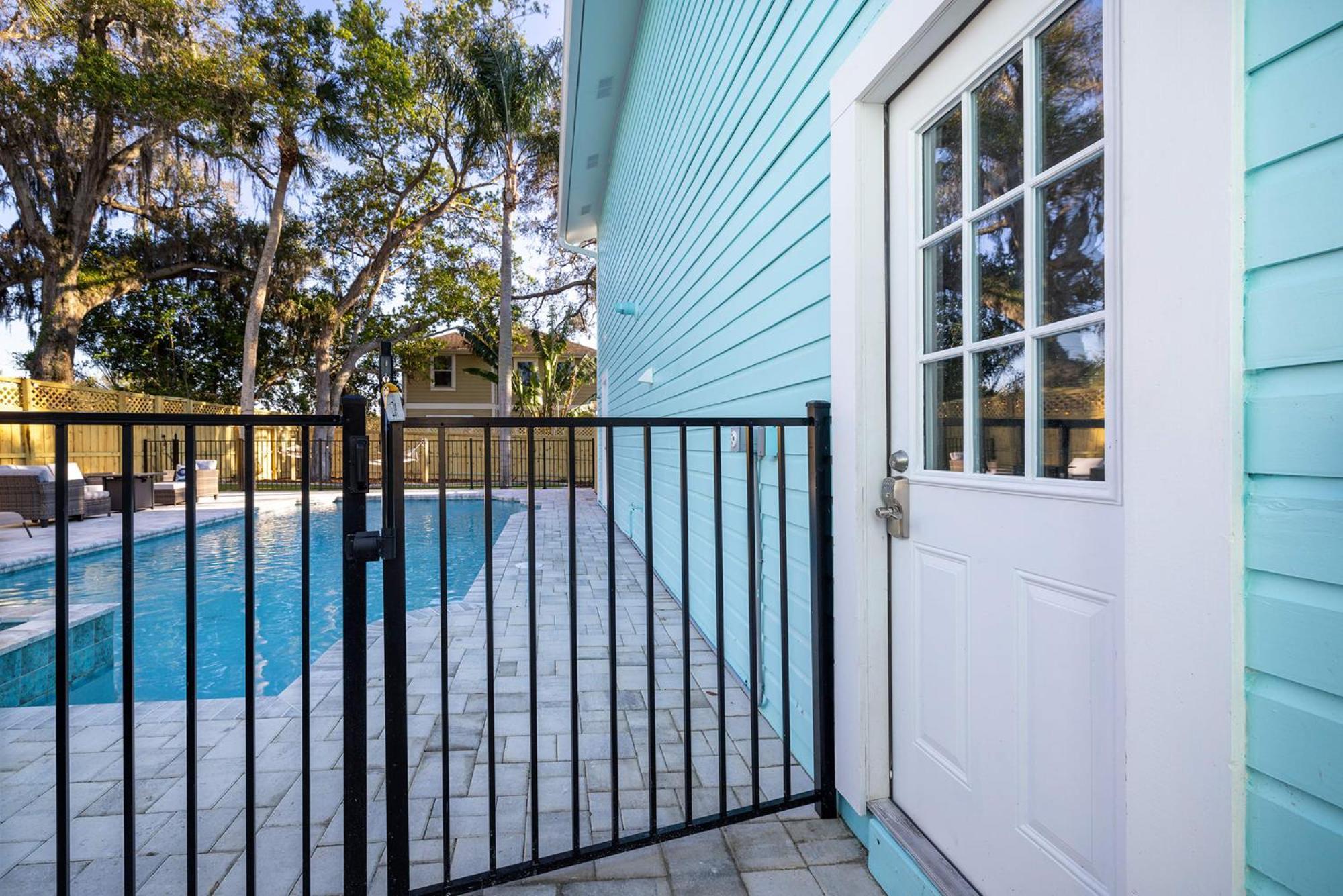 Holiday home Coastal Escape With Private Pool *