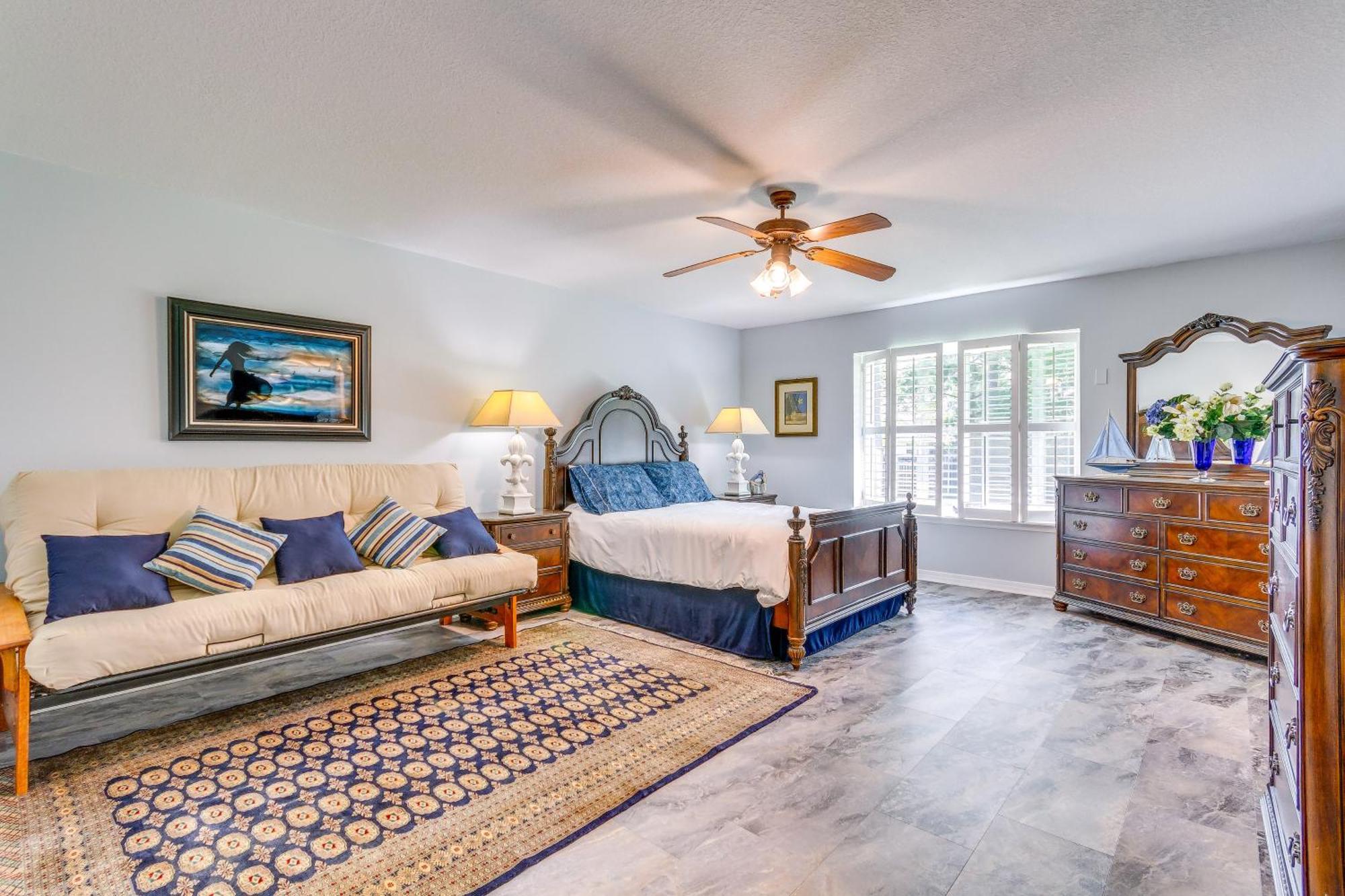 4 Mi To Family-friendly In Holiday home *