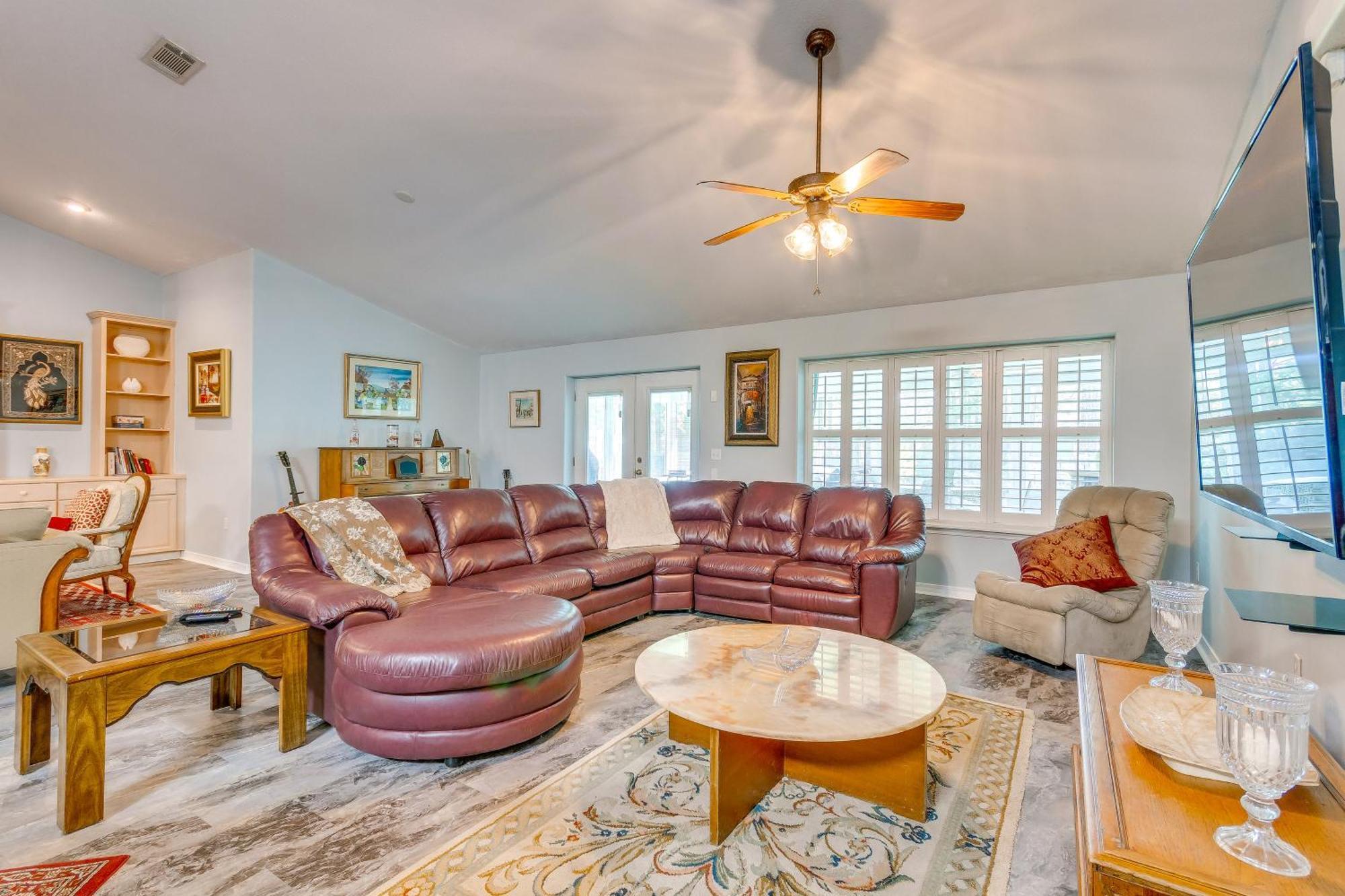 4 Mi To Family-friendly In Holiday home *