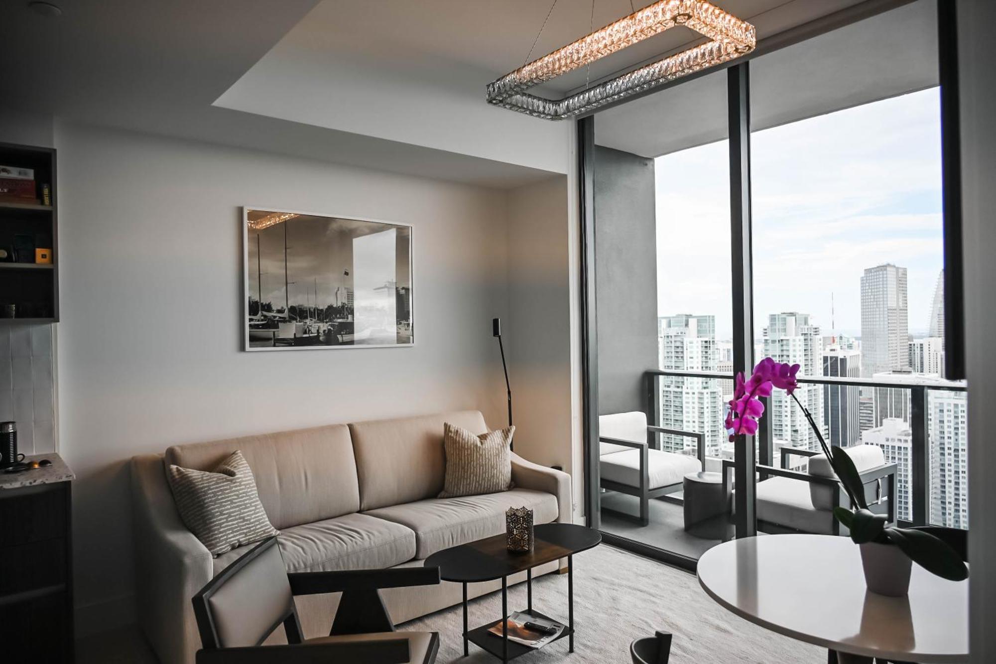 Magic Penthouse Balcony Ocean View, Pool Resort, Spa, Heart Of Apartment *