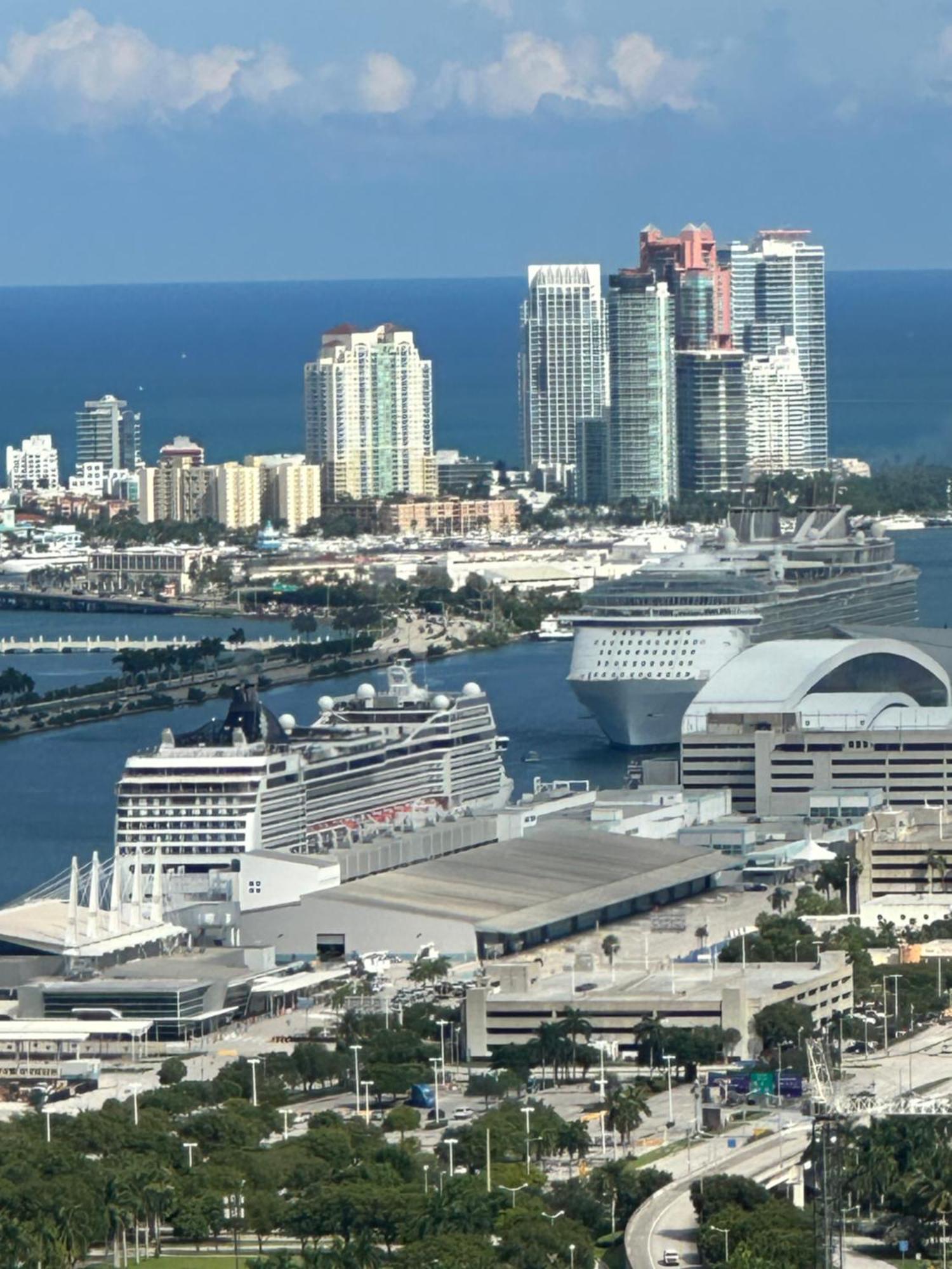 Magic Penthouse Balcony Ocean View, Pool Resort, Spa, Heart Of *