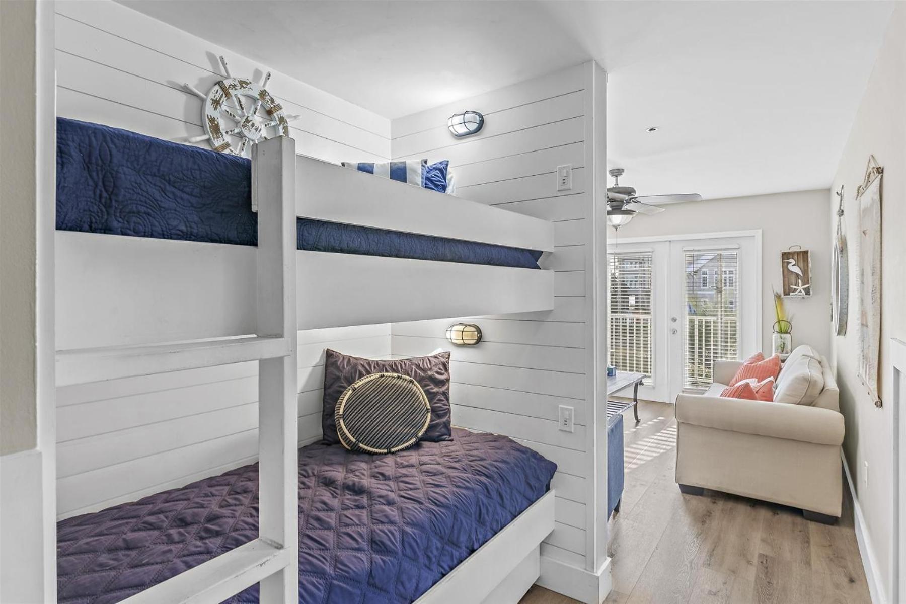 Gulf Place - Burrow