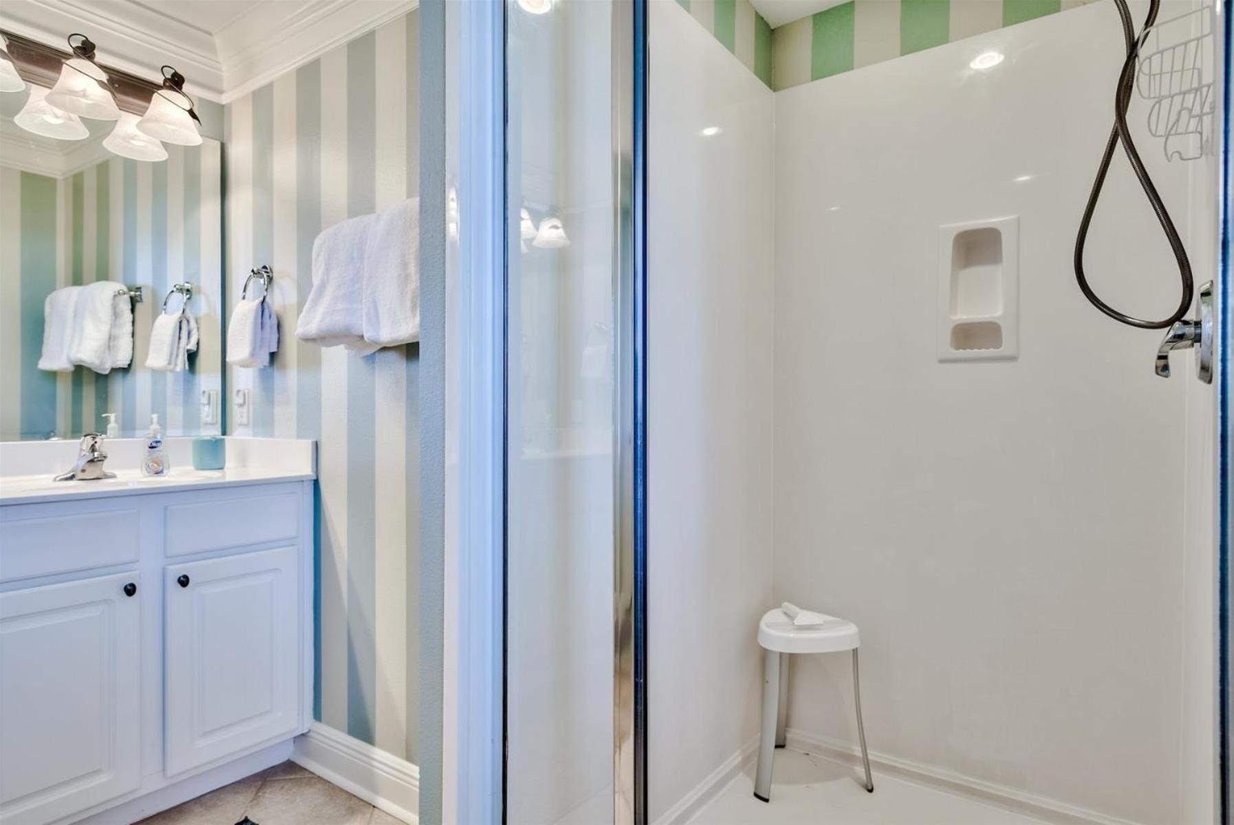 Blue Mtn - San Remo 301 Holiday home