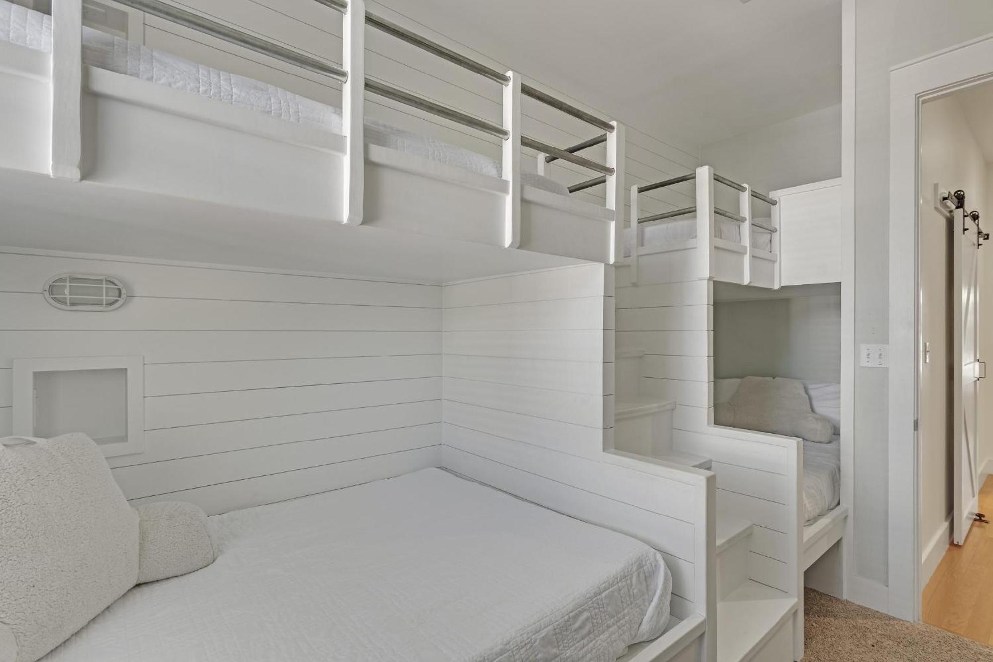 Seacrest - Coconut Holiday home
