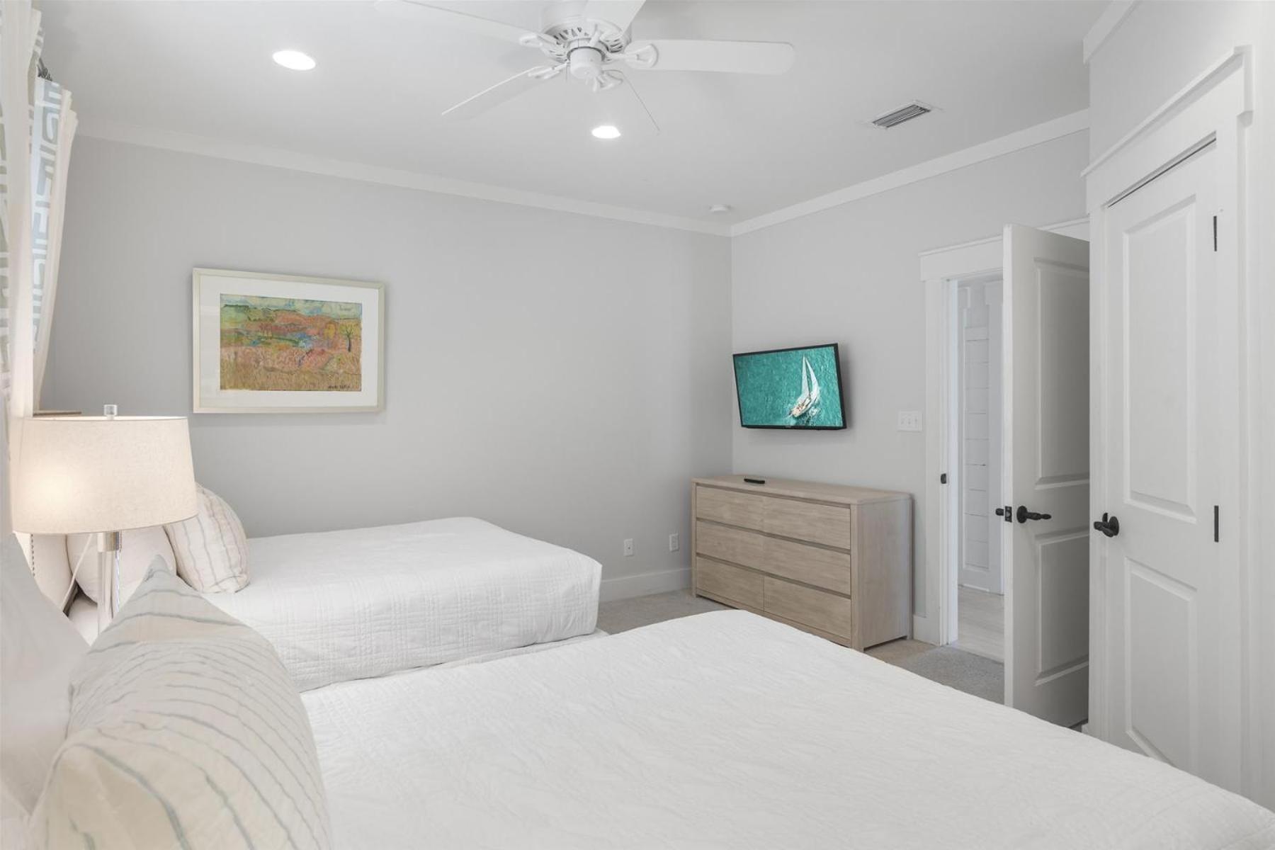 Seacrest - Captain's Choice Holiday home