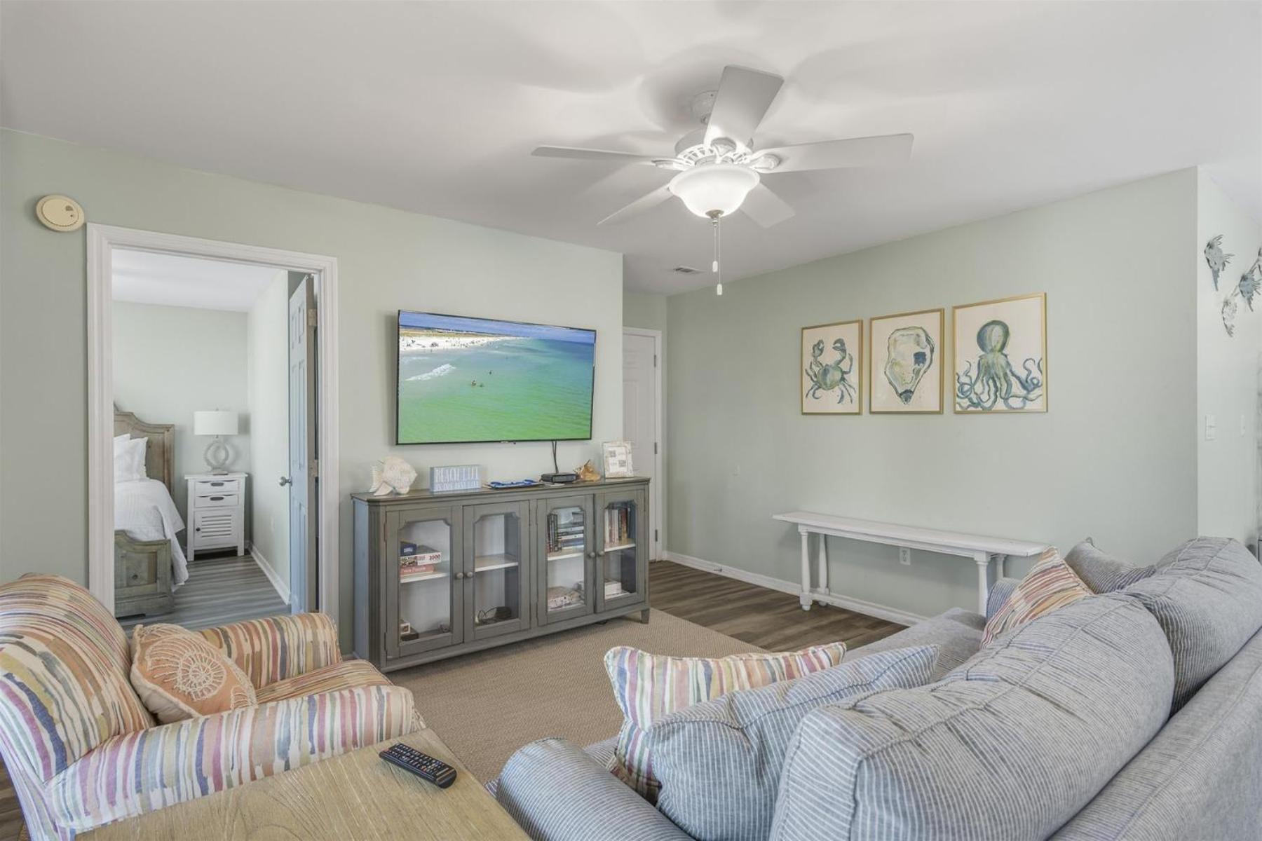 Seagrove Beachside 723 Holiday home