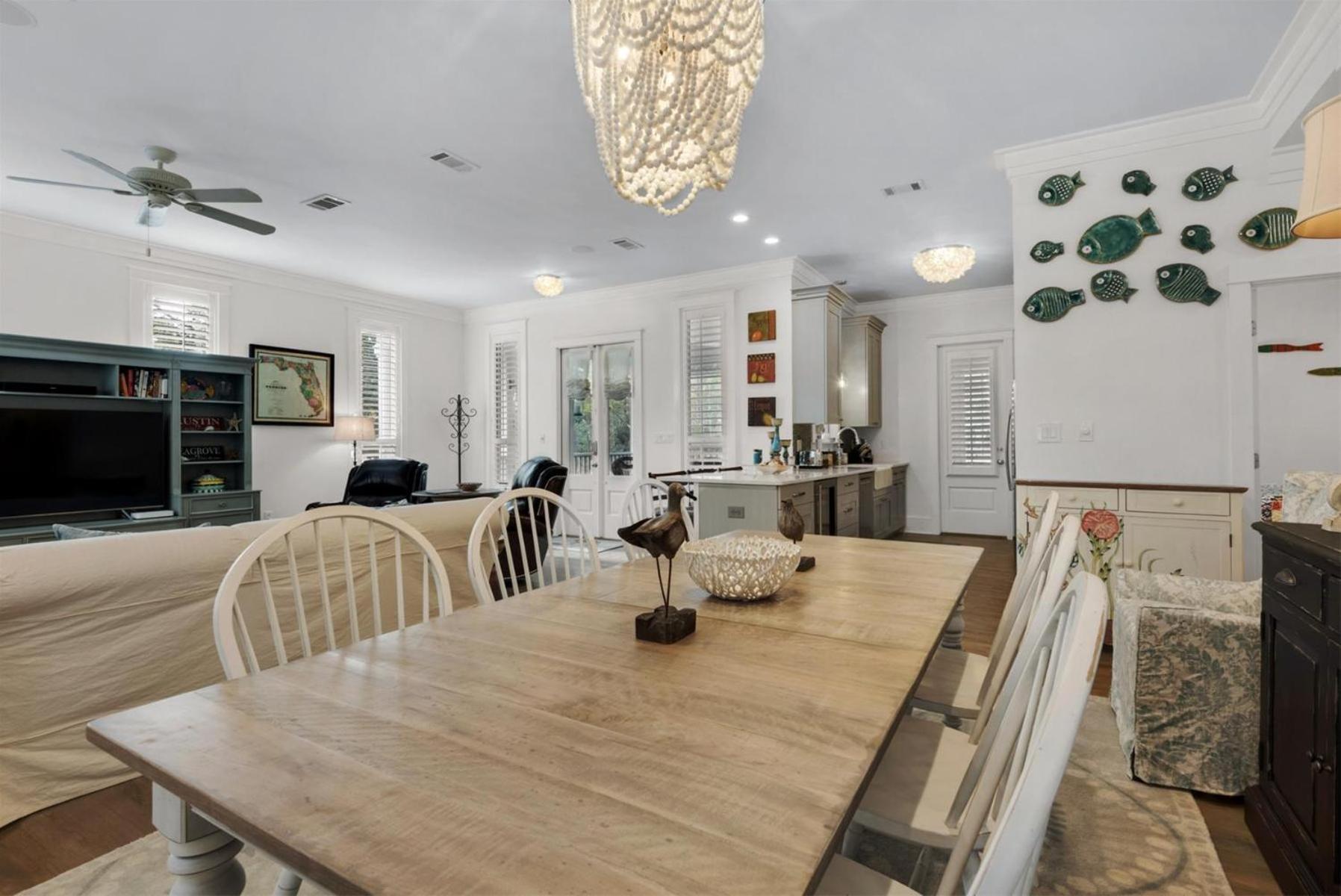 Seagrove - Sunny's Place