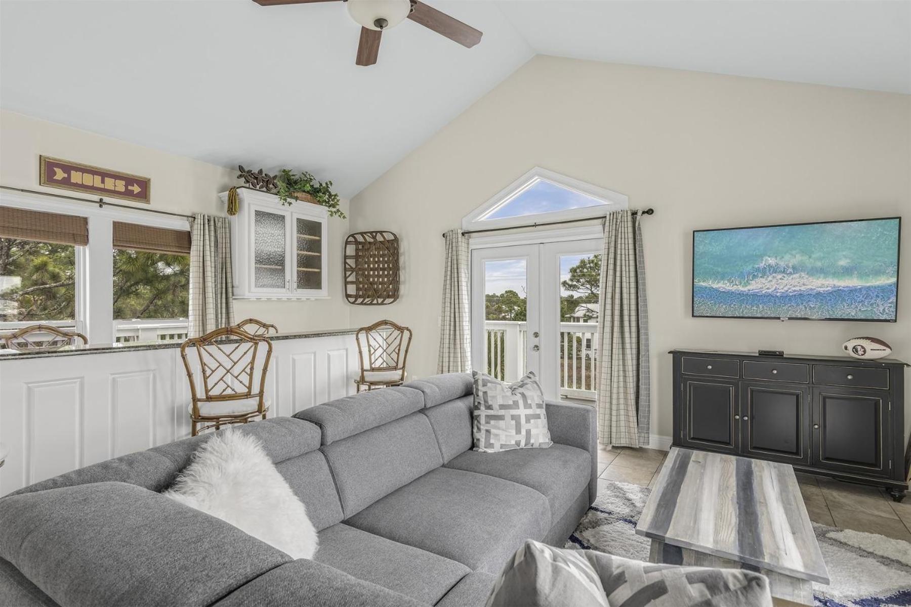Seagrove - The Blue Dolphin Holiday home *