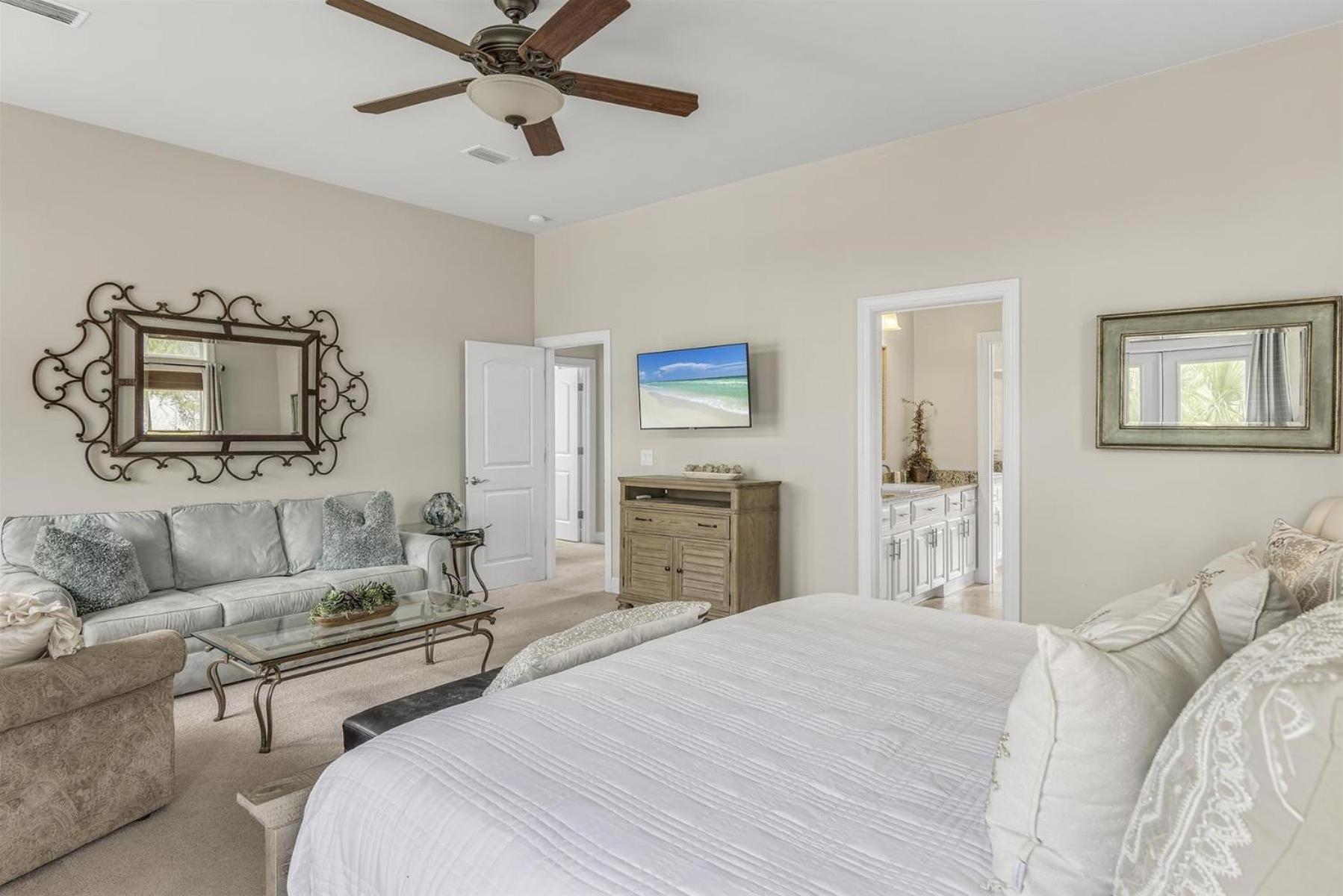 Seagrove - The Blue Dolphin * Santa Rosa Beach